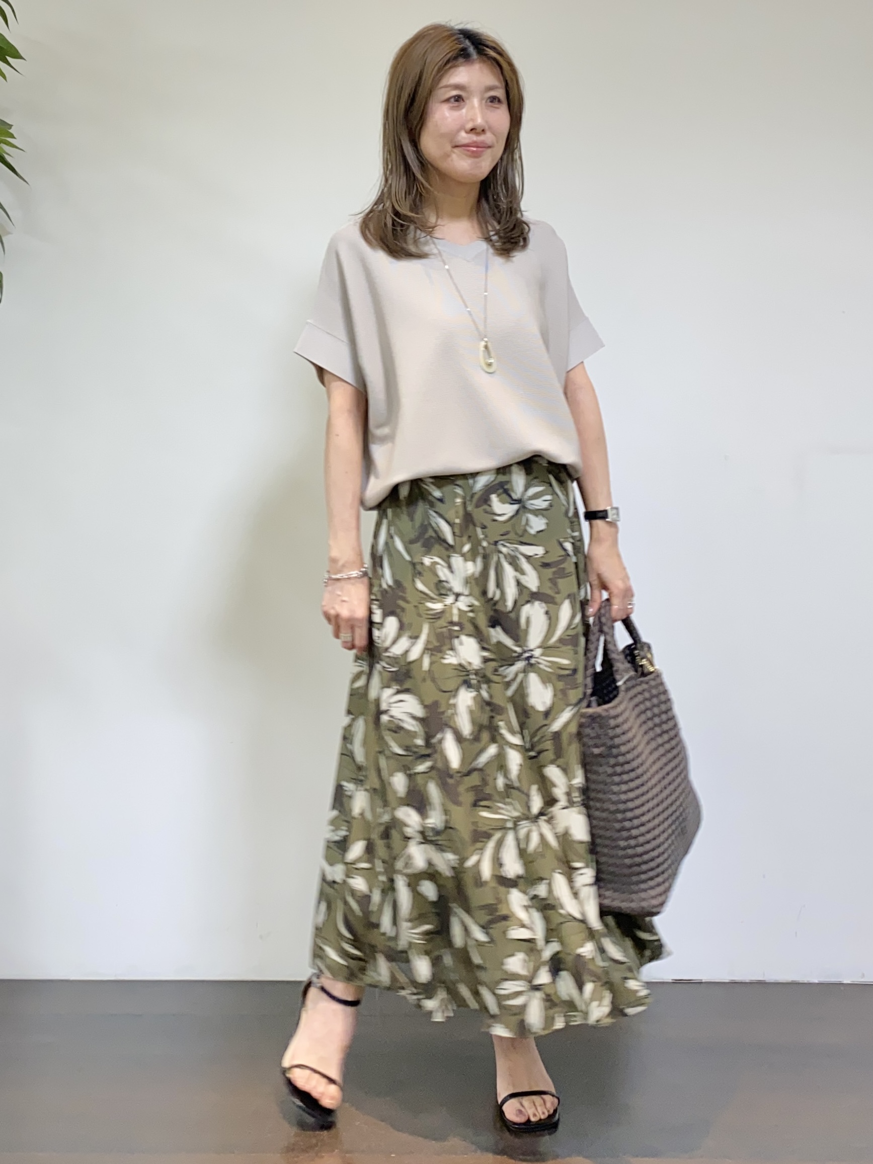 tomoさんの「UNTITLED｜◆【洗える】シアーブルゾン」を使ったコーディネート