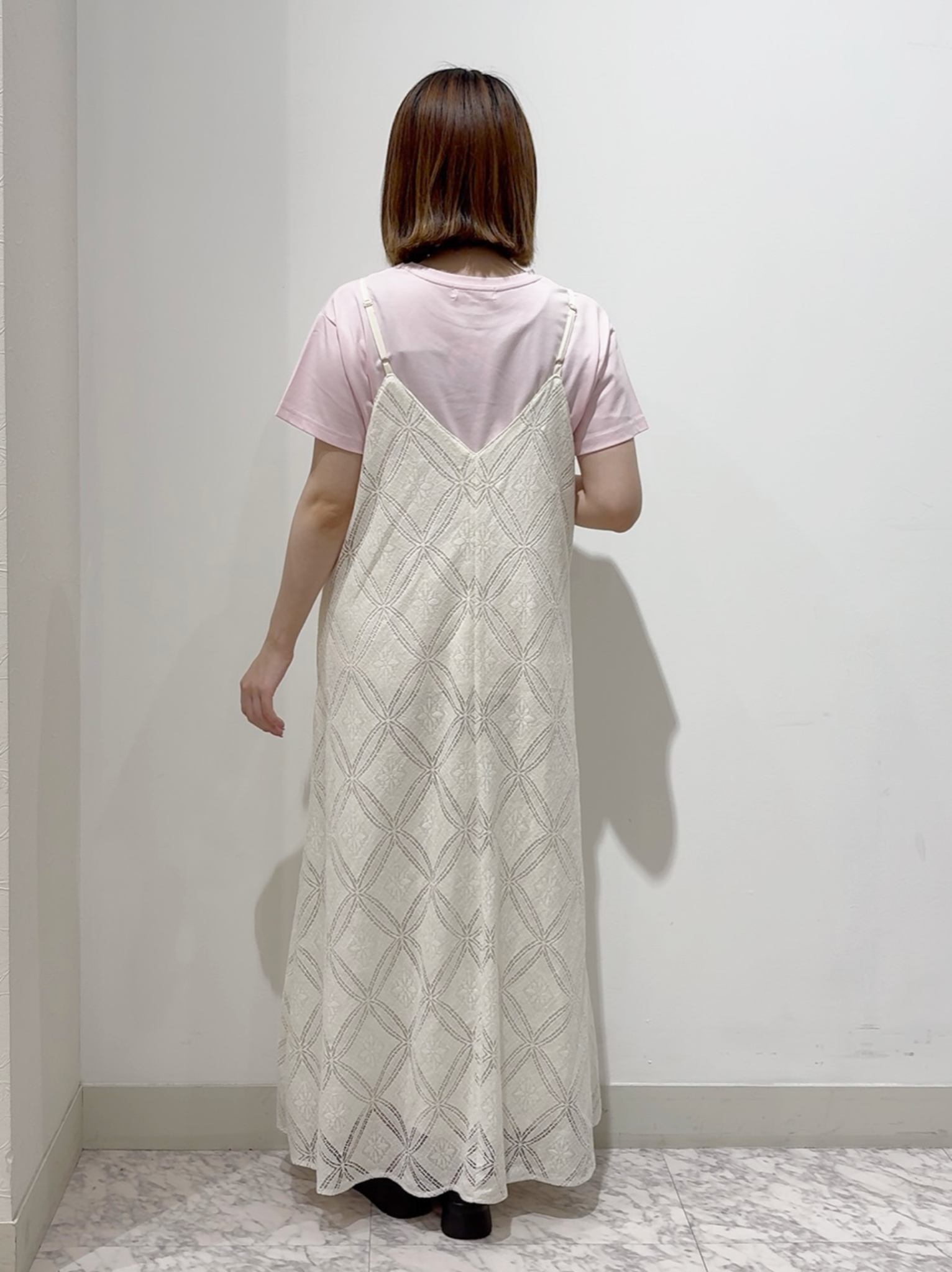 しかっちさんの「grove｜【遮熱／吸水速乾／UVカット】ベーシックロゴTシャツ」を使ったコーディネート