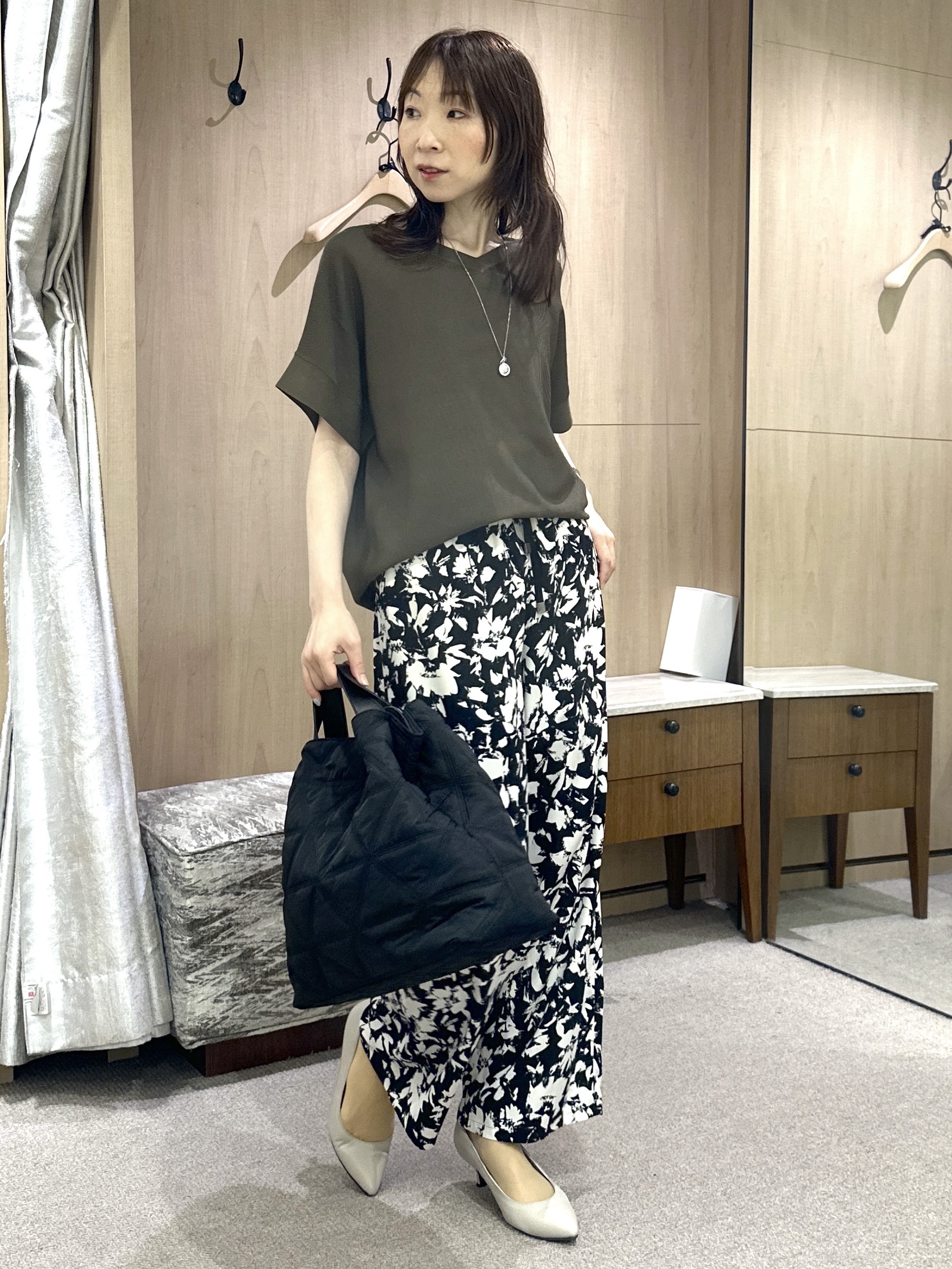 Miwaさんの「UNTITLED｜◆【ゆったり/羽織り】リネンミックスバンドカラーシャツ」を使ったコーディネート