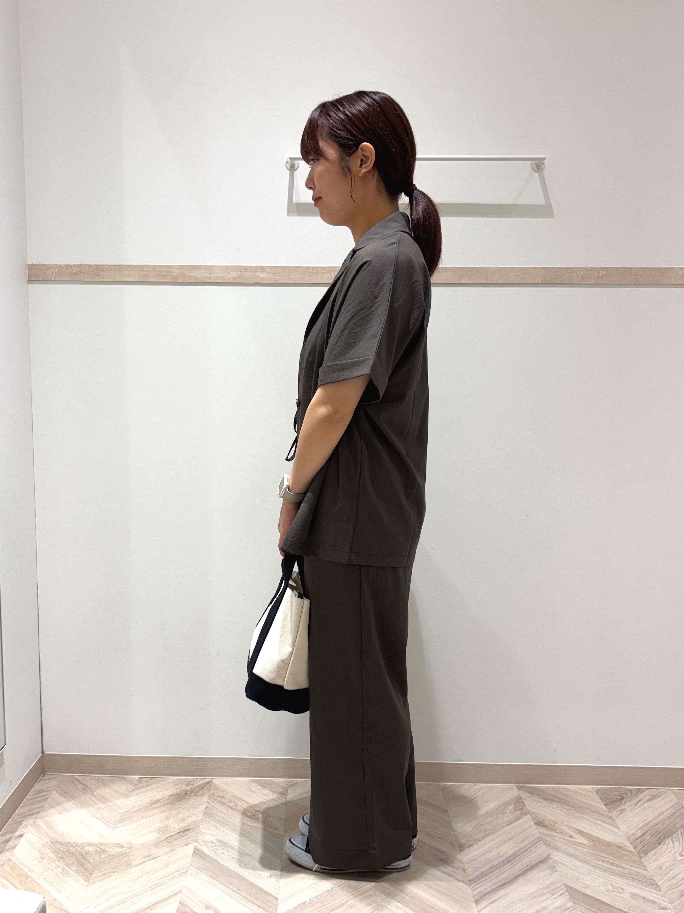 donpiさんの「SHOO･LA･RUE｜【高レビュー/洗濯機可/セットアップ可】軽凛(かろりん) 半袖ジャケット」を使ったコーディネート