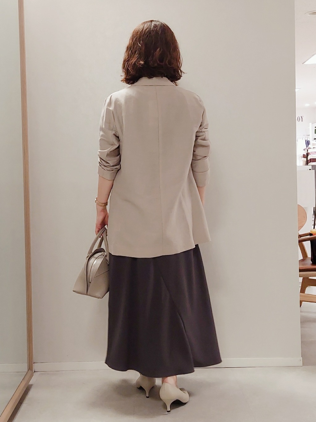 Koyaさんの「UNTITLED｜【セットアップ可/UVカット/前後2WAY】リラクシーフレンチスリーブブラウス」を使ったコーディネート