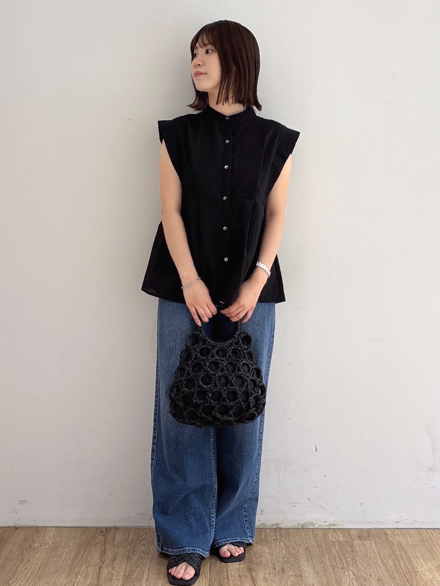 mireiさんの「OPAQUE.CLIP｜『STORY Web7月掲載』ペプラムブラウス《通気性／吸水速乾／UVケア／防シワ／洗濯機OK》」を使ったコーディネート