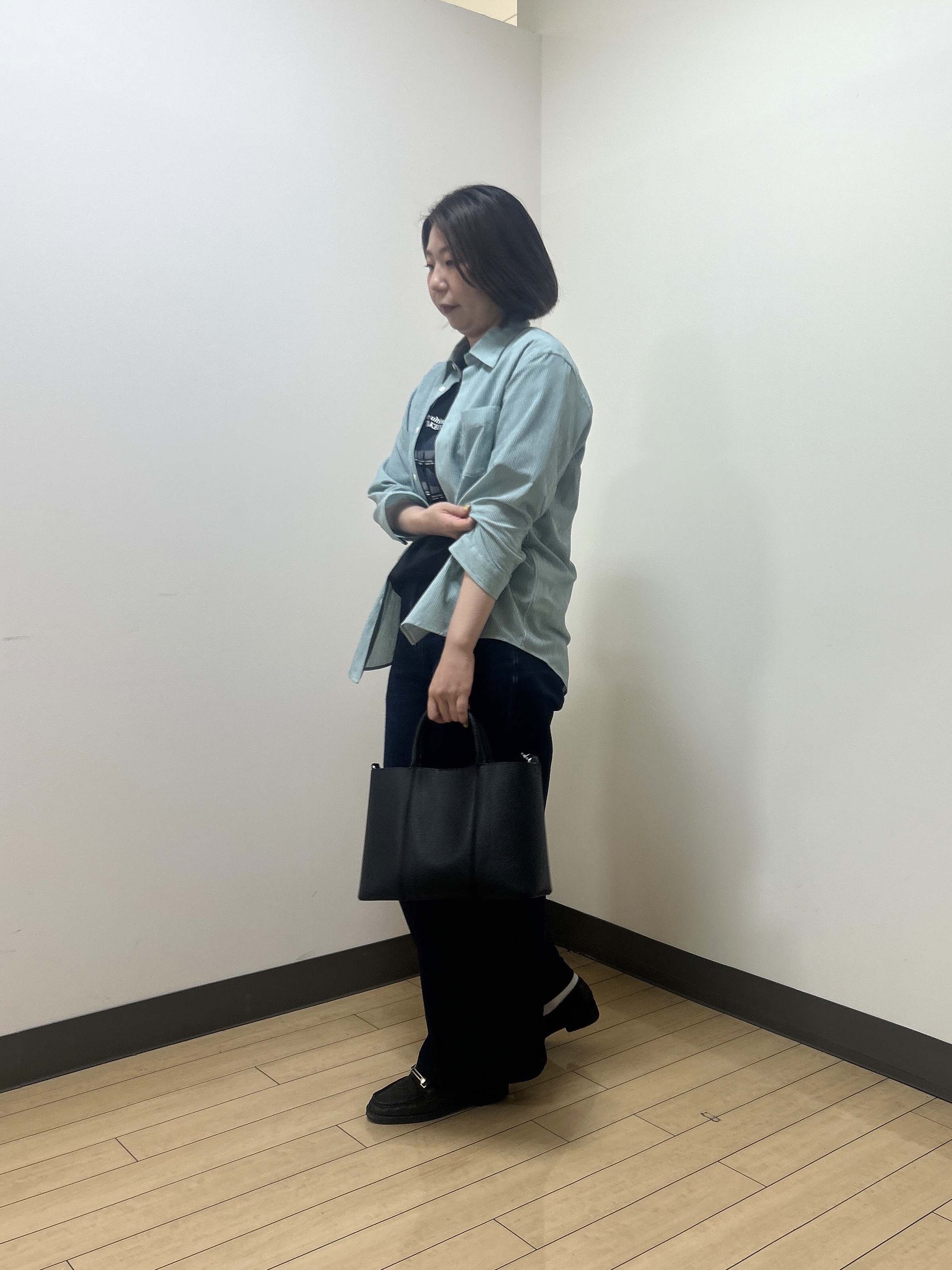 okaさんの「TAKEO KIKUCHI｜【通気性】トリコットサッカー 7分袖シャツ」を使ったコーディネート