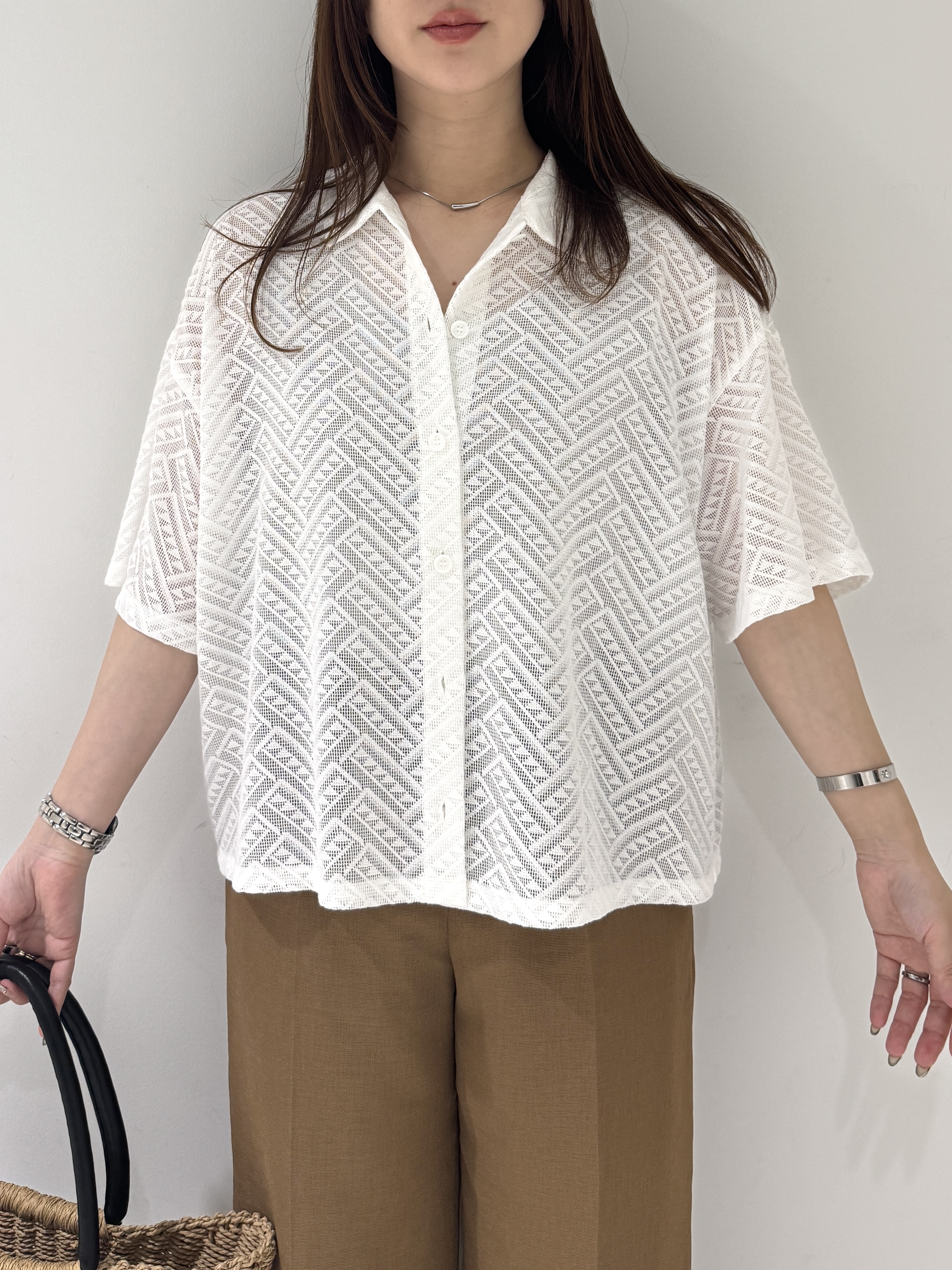そんさんの「INDIVI｜【洗える／メッシュ素材／SETUP可能】半袖シアージャケット」を使ったコーディネート
