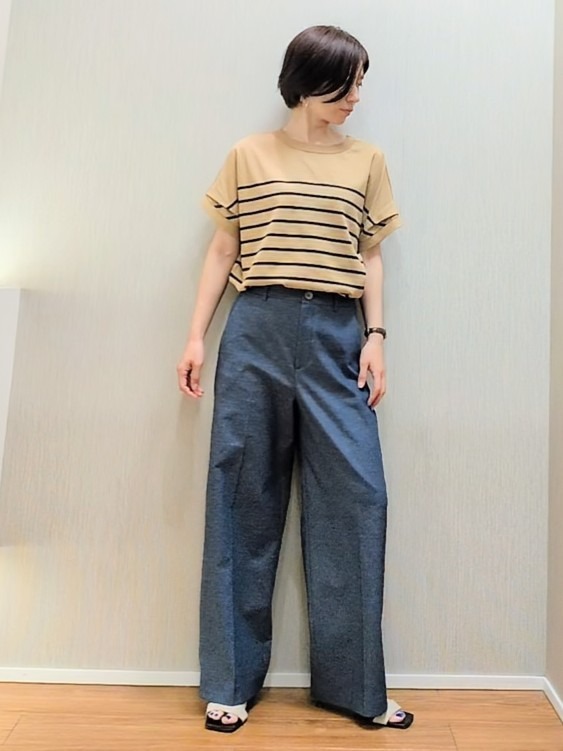 ミズタさんの「UNTITLED｜【肌に張りつきにくい/前後2WAY】ドライタッチコットンプルオーバー」を使ったコーディネート