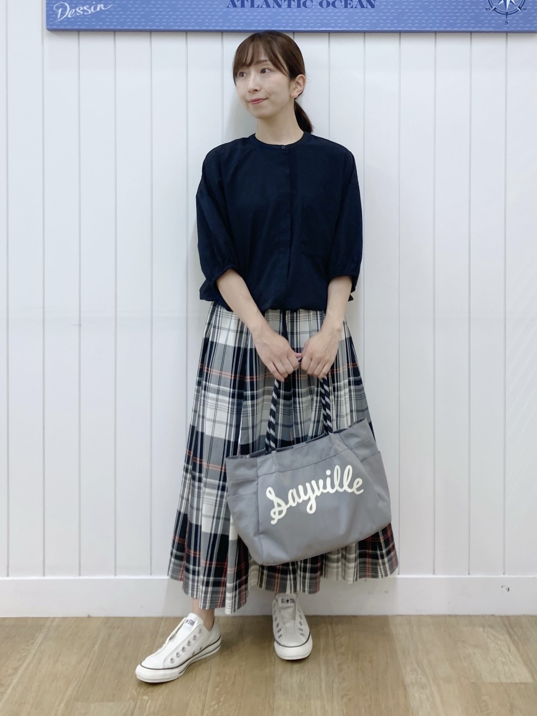yoshiさんの「Dessin｜【高通気/セットアップ可】ハーフスリーブドロストシャツブラウス」を使ったコーディネート
