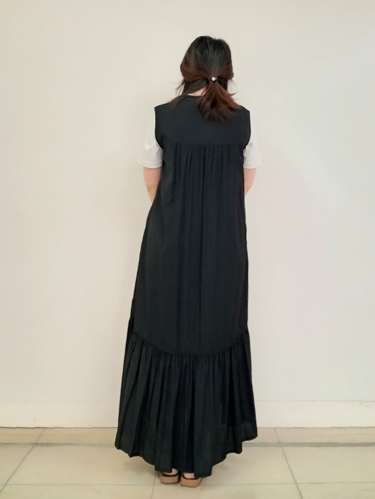 emiさんの「DRESSTERIOR｜【接触冷感／抗菌防臭／消臭】アイスクリアコットン ターンナップT」を使ったコーディネート