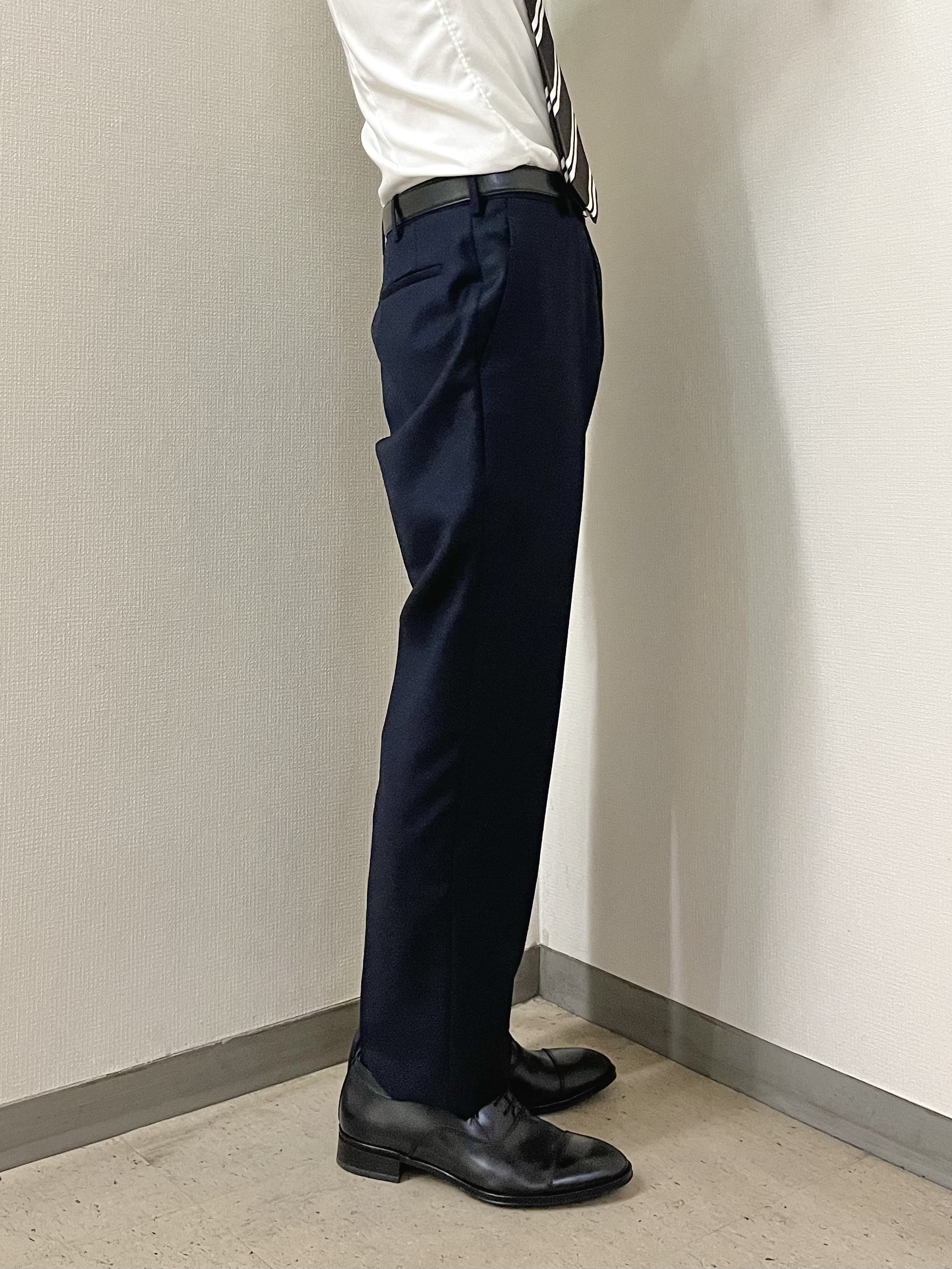 URAさんの「TAKEO KIKUCHI｜【Made in JAPAN】立菱（たてびし）スーツ」を使ったコーディネート
