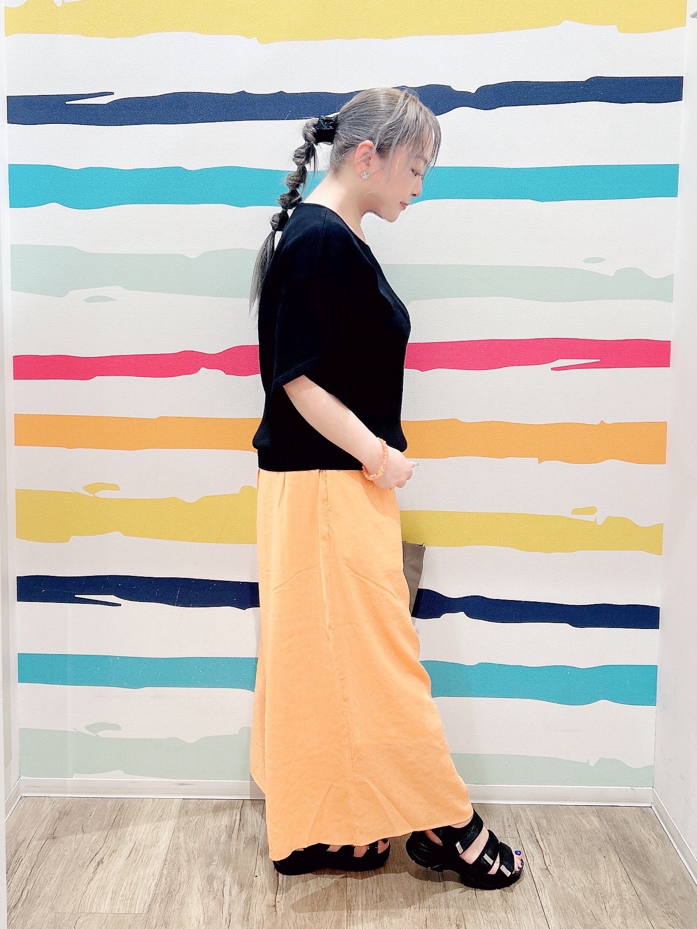 Peeさんの「SHOO･LA･RUE｜【S-LL/洗濯機可】インせず着られる ひらり袖ニット」を使ったコーディネート