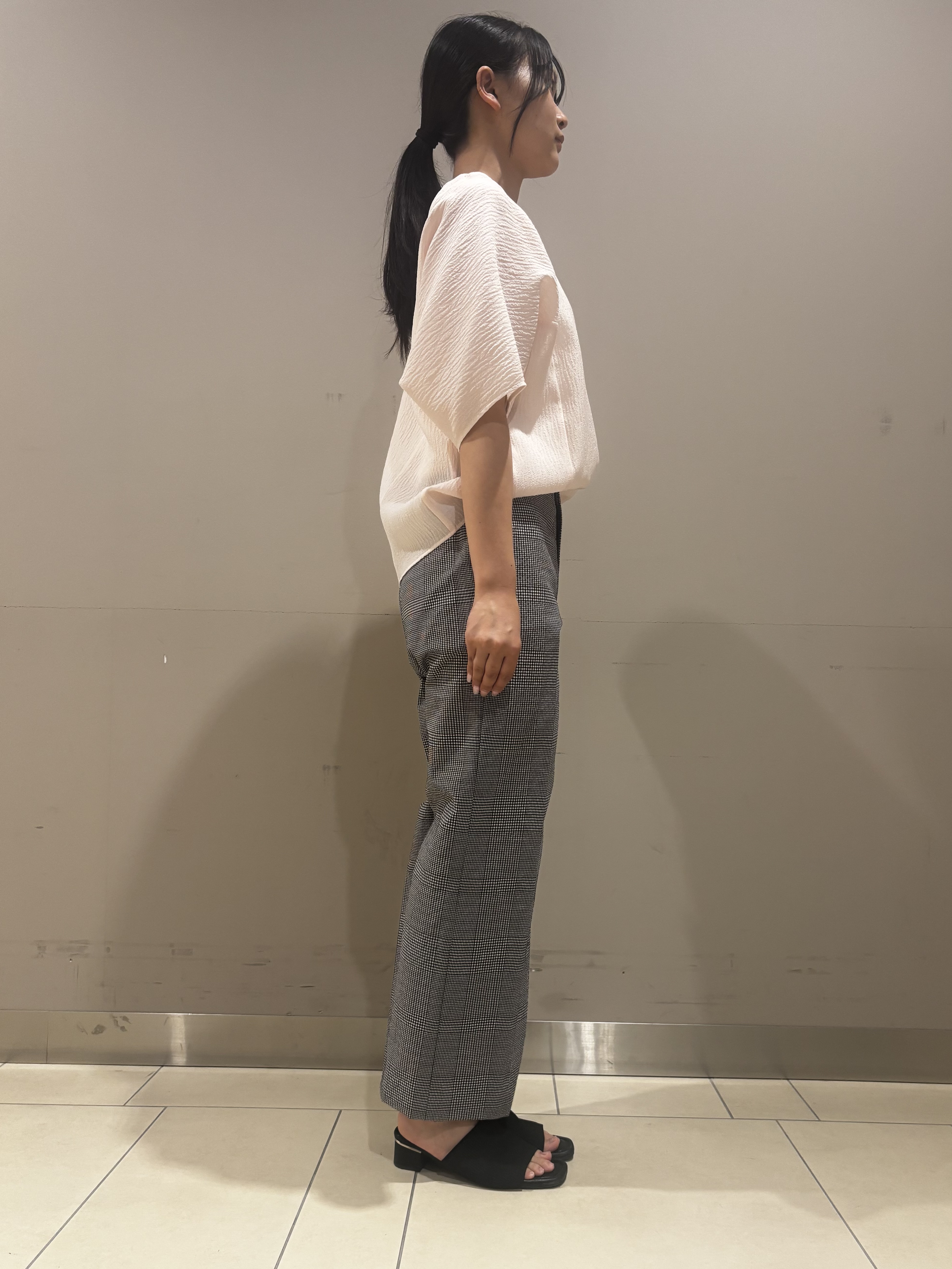 Misakiさんの「INDIVI｜【華奢見え】ジャカード ドルマントップス」を使ったコーディネート