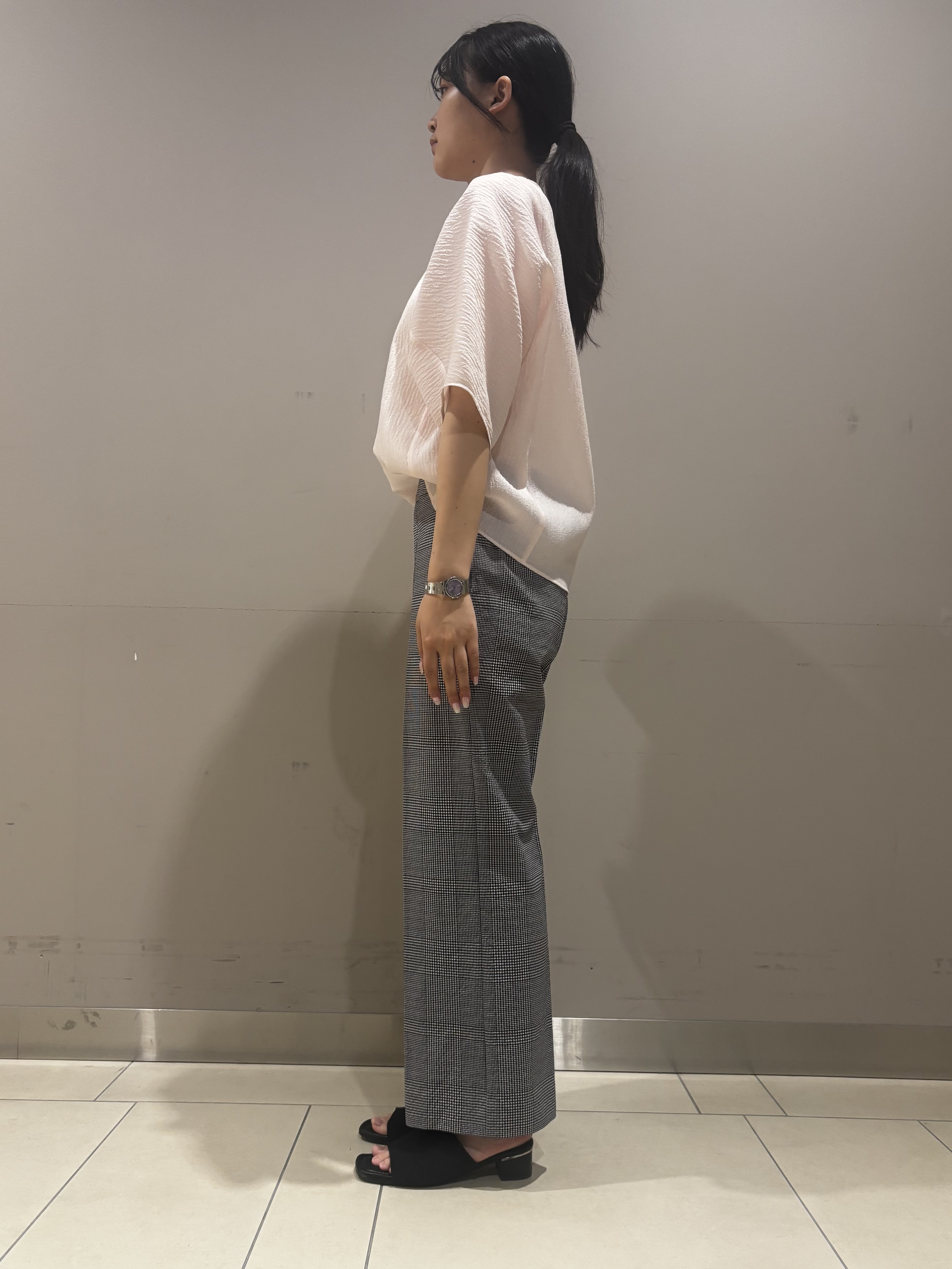 Misakiさんの「INDIVI｜【華奢見え】ジャカード ドルマントップス」を使ったコーディネート