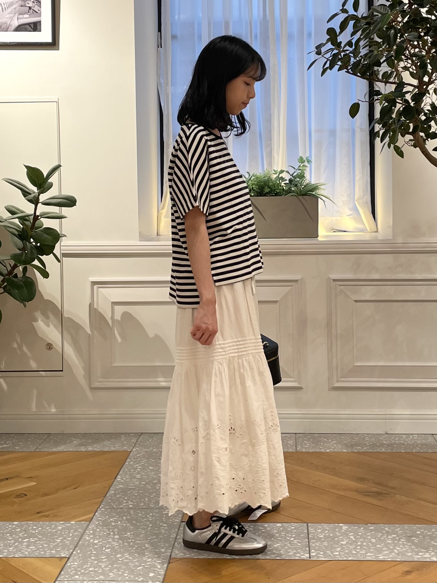 Lilyさんの「DRESSTERIOR｜【接触冷感／抗菌防臭／消臭】アイスクリアコットンドルマンスリーブボーダーTシャツ」を使ったコーディネート