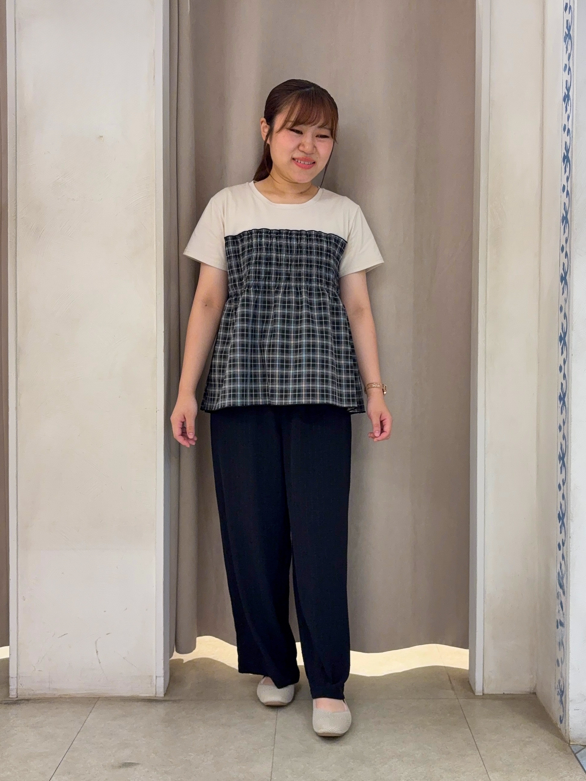 SO(R)Aさんの「SHOO･LA･RUE｜【UV/体型カバー】冷房や朝晩の冷え込み対策にも さらとろ5分袖カーディガン」を使ったコーディネート