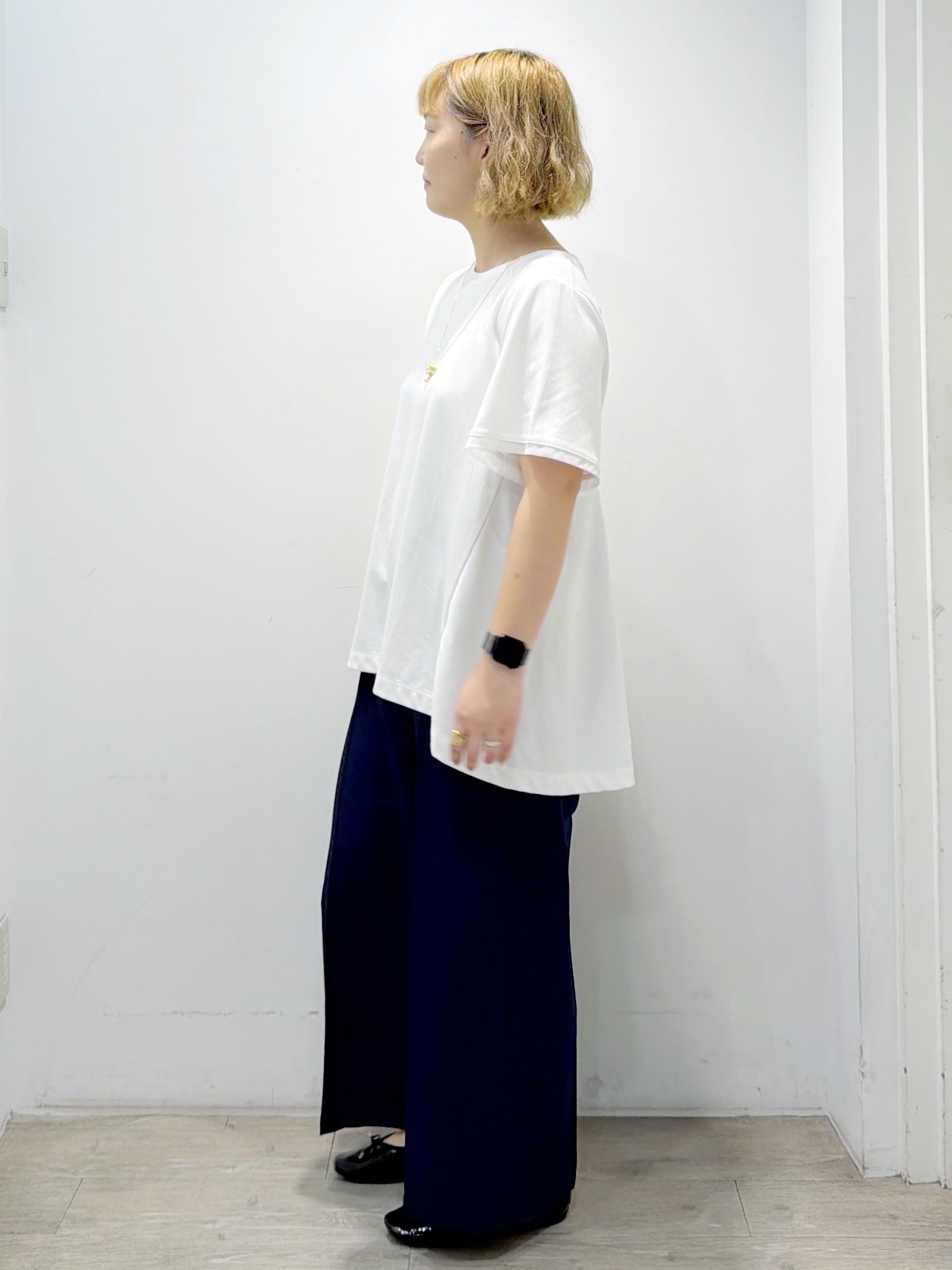 sumicaさんの「OPAQUE.CLIP｜【接触冷感／UV】着る冷感スーパーアイス ペプラムカットソー《洗濯機OK》」を使ったコーディネート