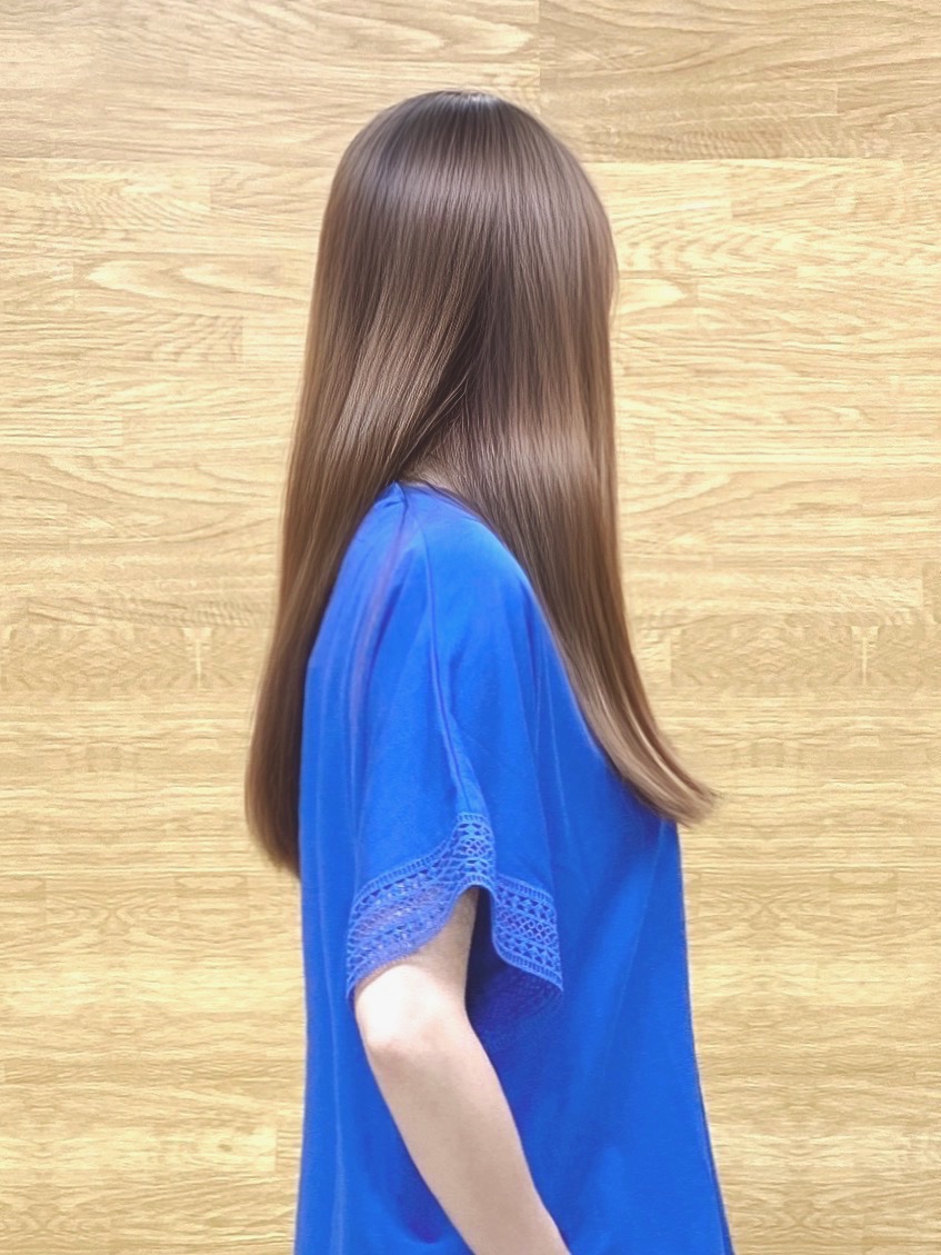 ユキニーズさんの「SHOO･LA･RUE｜【UV/洗濯機可/体型カバー】ヒップ周りが隠せる お袖レースTシャツ」を使ったコーディネート