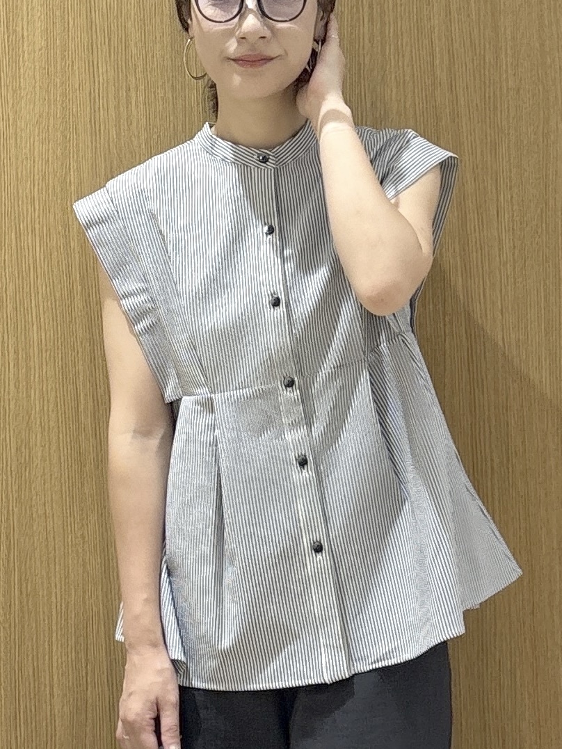 たけねぇさんの「OPAQUE.CLIP｜『STORY Web7月掲載』ペプラムブラウス《通気性／吸水速乾／UVケア／防シワ／洗濯機OK》」を使ったコーディネート