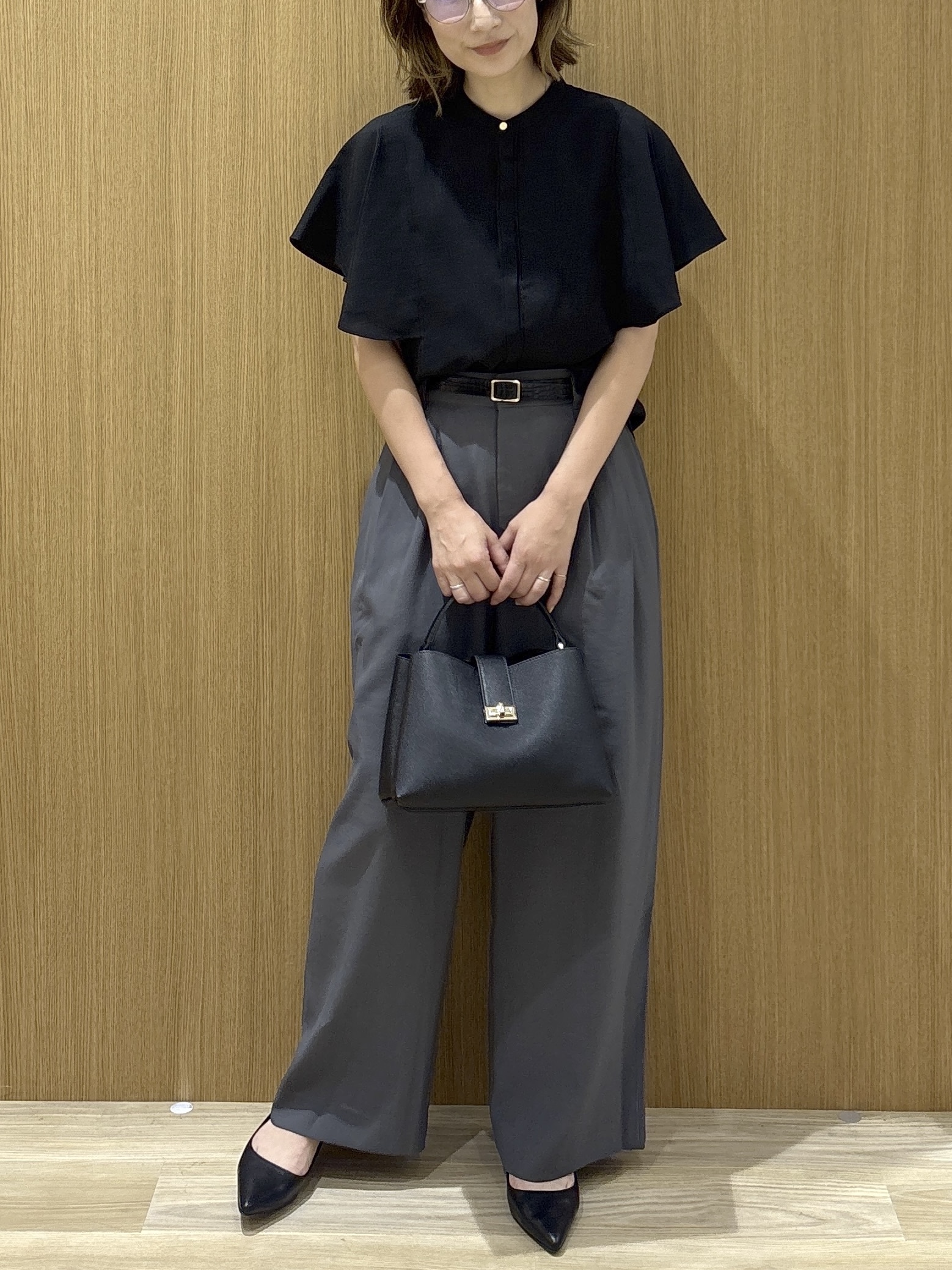 たけねぇさんの「OPAQUE.CLIP｜【接触冷感／吸水速乾】フレアスリーブブラウス《イージーアイロン／洗濯機OK》」を使ったコーディネート