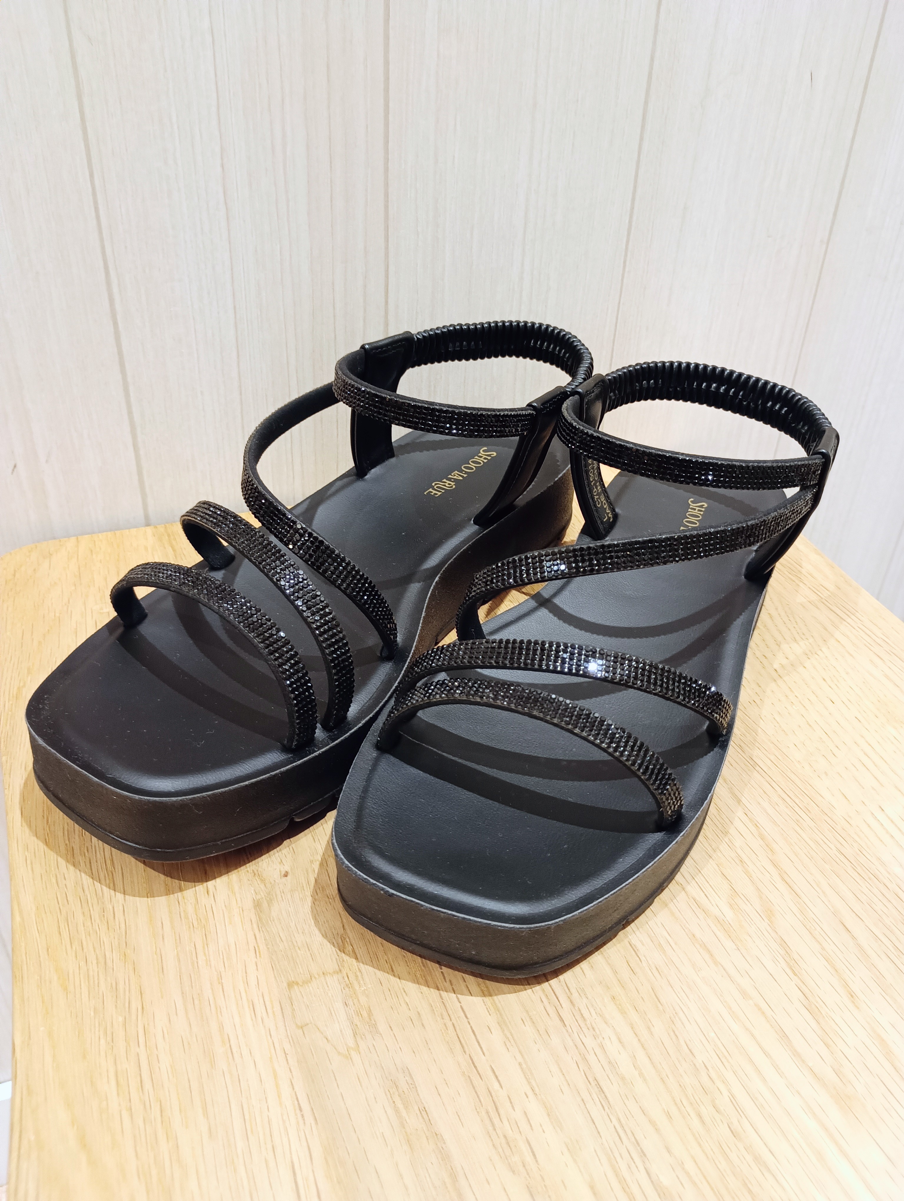 S☆mama さんの「SHOO･LA･RUE｜【S-LL/洗濯機可】軽凛(かろりん) 楽に着られて上品 裾レーススキッパーブラウス」を使ったコーディネート