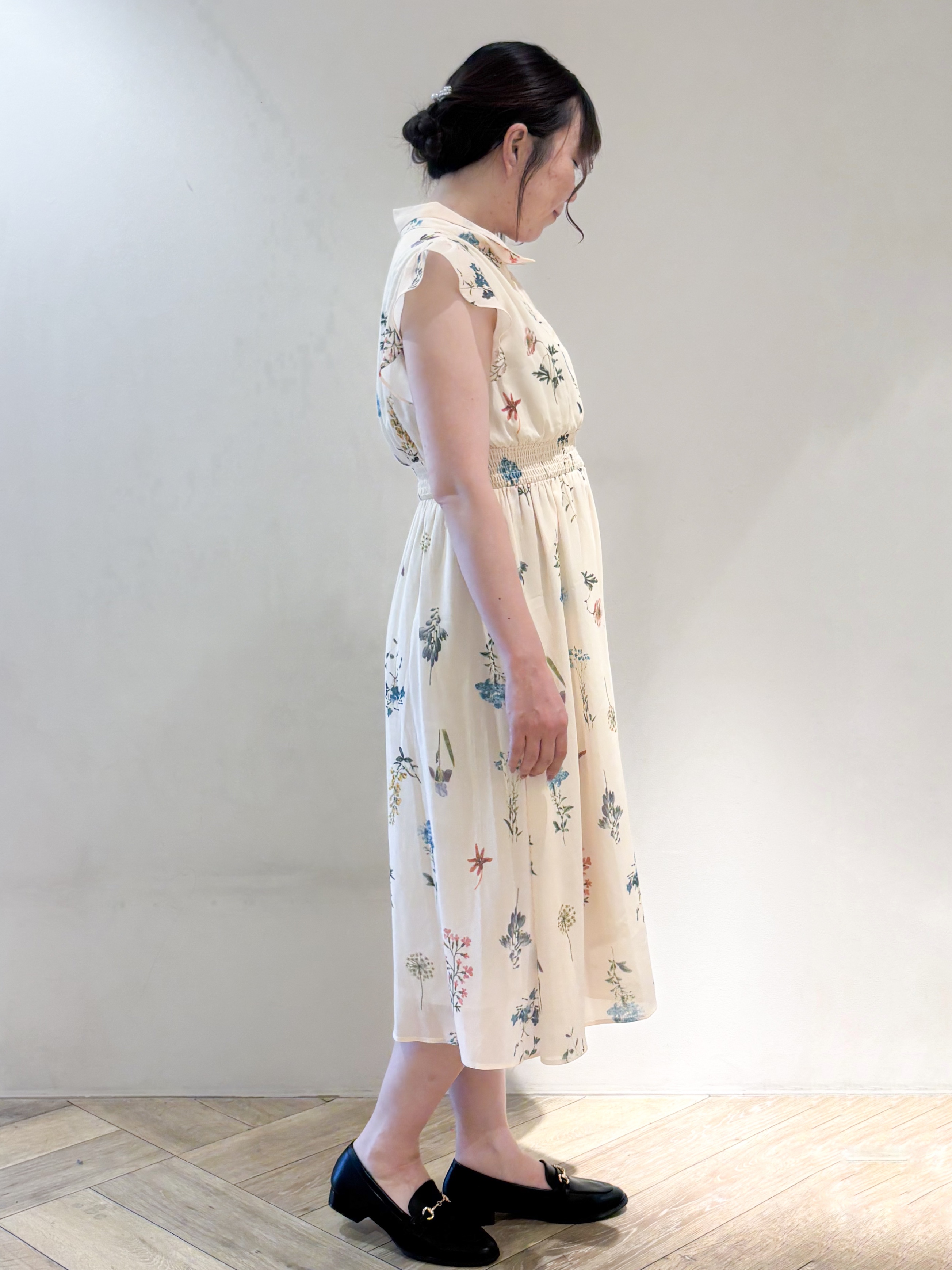 sayaさんの「index｜【マツコの知らない世界で紹介】ボタニカルフレアワンピース《洗濯機OK》」を使ったコーディネート