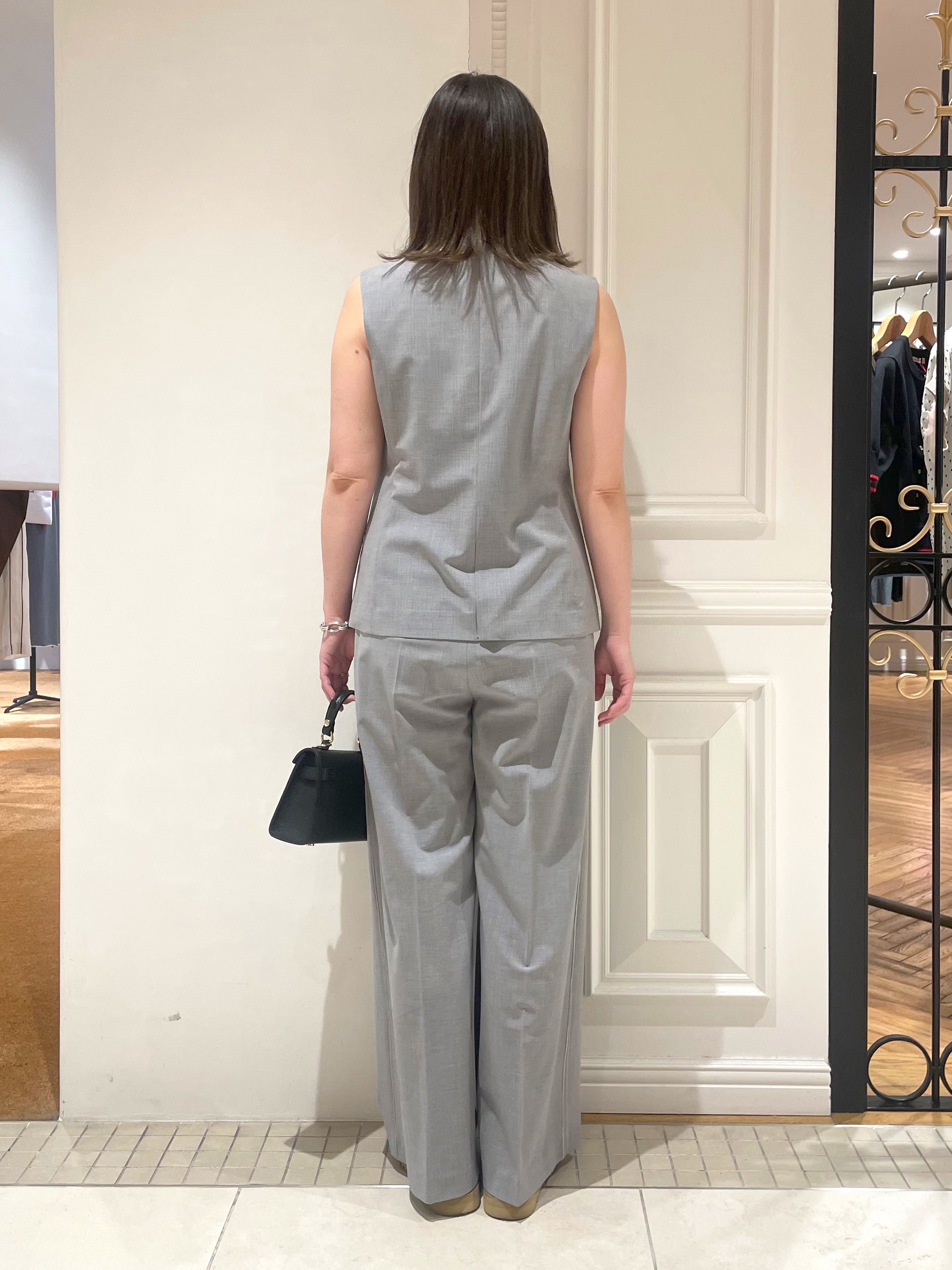makiさんの「DRESSTERIOR｜【セットアップ可/ウォッシャブル】セットアップストライプジレ」を使ったコーディネート