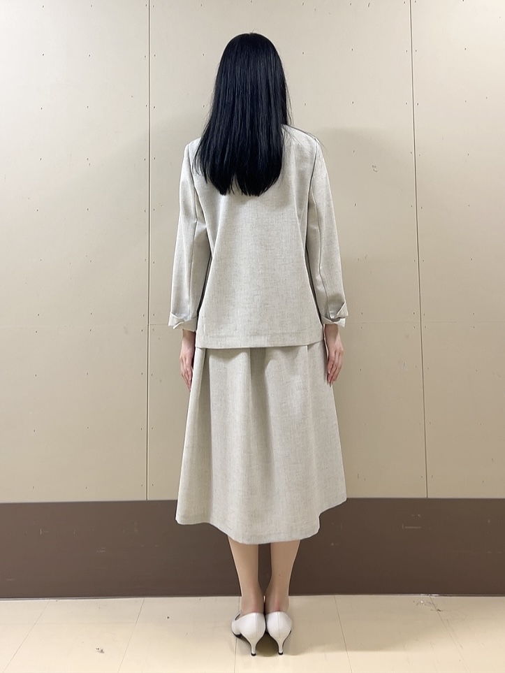 sechiさんの「UNTITLED｜◆【さらりと快適/セットアップ可/UV/接触冷感】スラブカラーレスジャケット」を使ったコーディネート