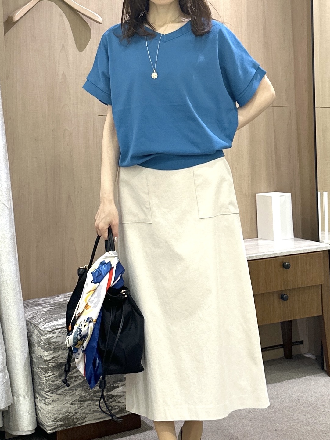 Miwaさんの「UNTITLED｜【肌に張りつきにくい/前後2WAY】ドライタッチコットンプルオーバー」を使ったコーディネート