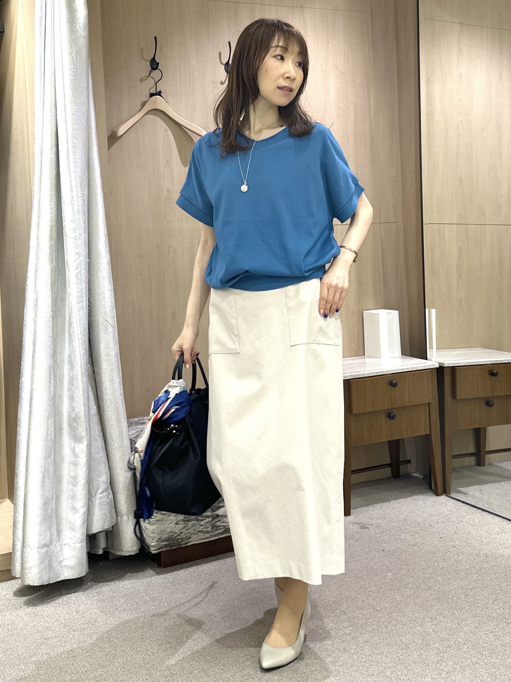 Miwaさんの「UNTITLED｜【肌に張りつきにくい/前後2WAY】ドライタッチコットンプルオーバー」を使ったコーディネート