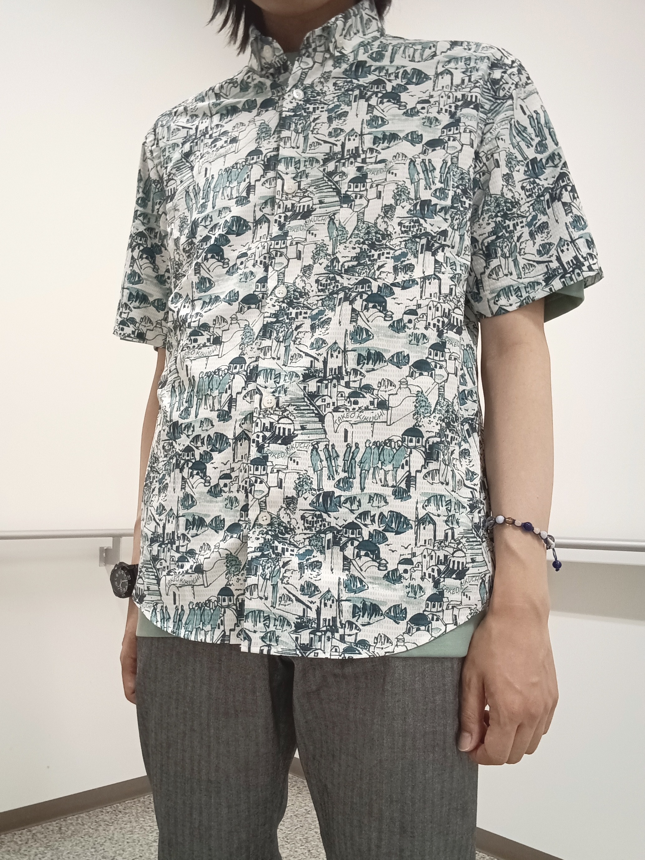 moritaさんの「TAKEO KIKUCHI｜【日本製】DotAir（R）リゾートプリント半袖シャツ」を使ったコーディネート