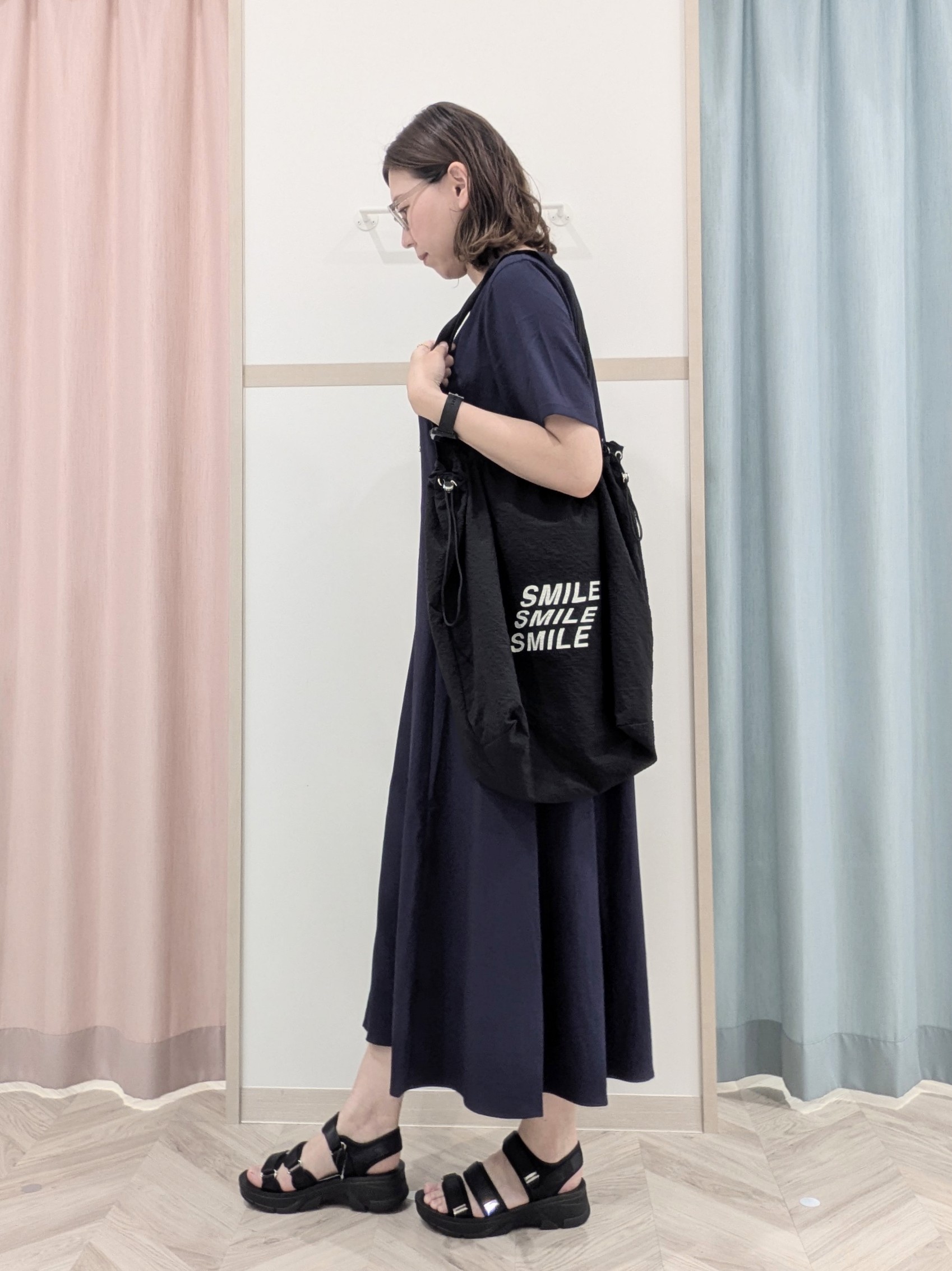 miyuさんの「SHOO･LA･RUE｜【洗濯機可/体型カバー】二の腕隠れる ゆるっとドルマンバンドカラーシャツ」を使ったコーディネート