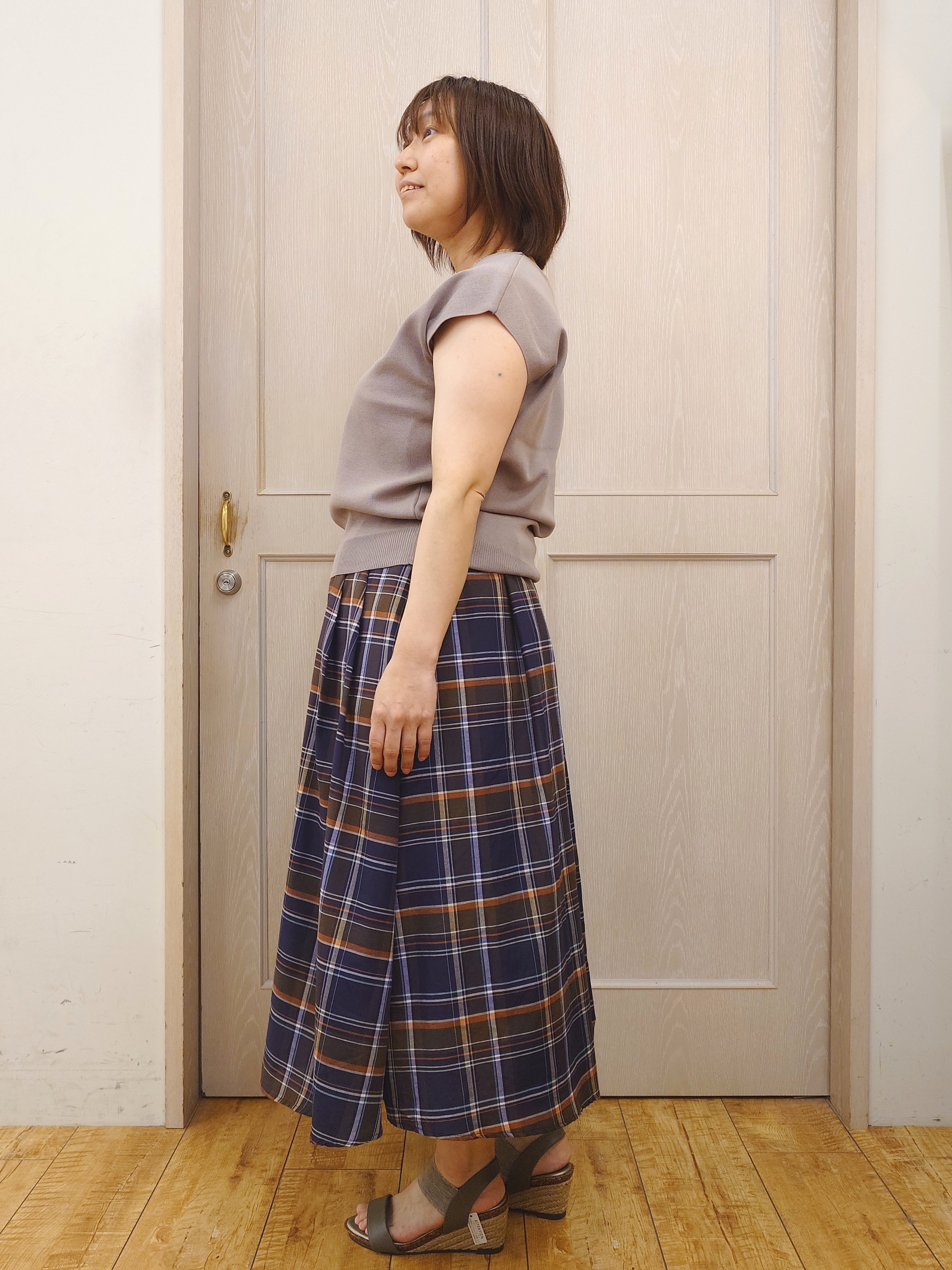 とろろさんの「SHOO･LA･RUE｜【洗濯機可/S-LL】インせず着られる 大人シンプルニット」を使ったコーディネート