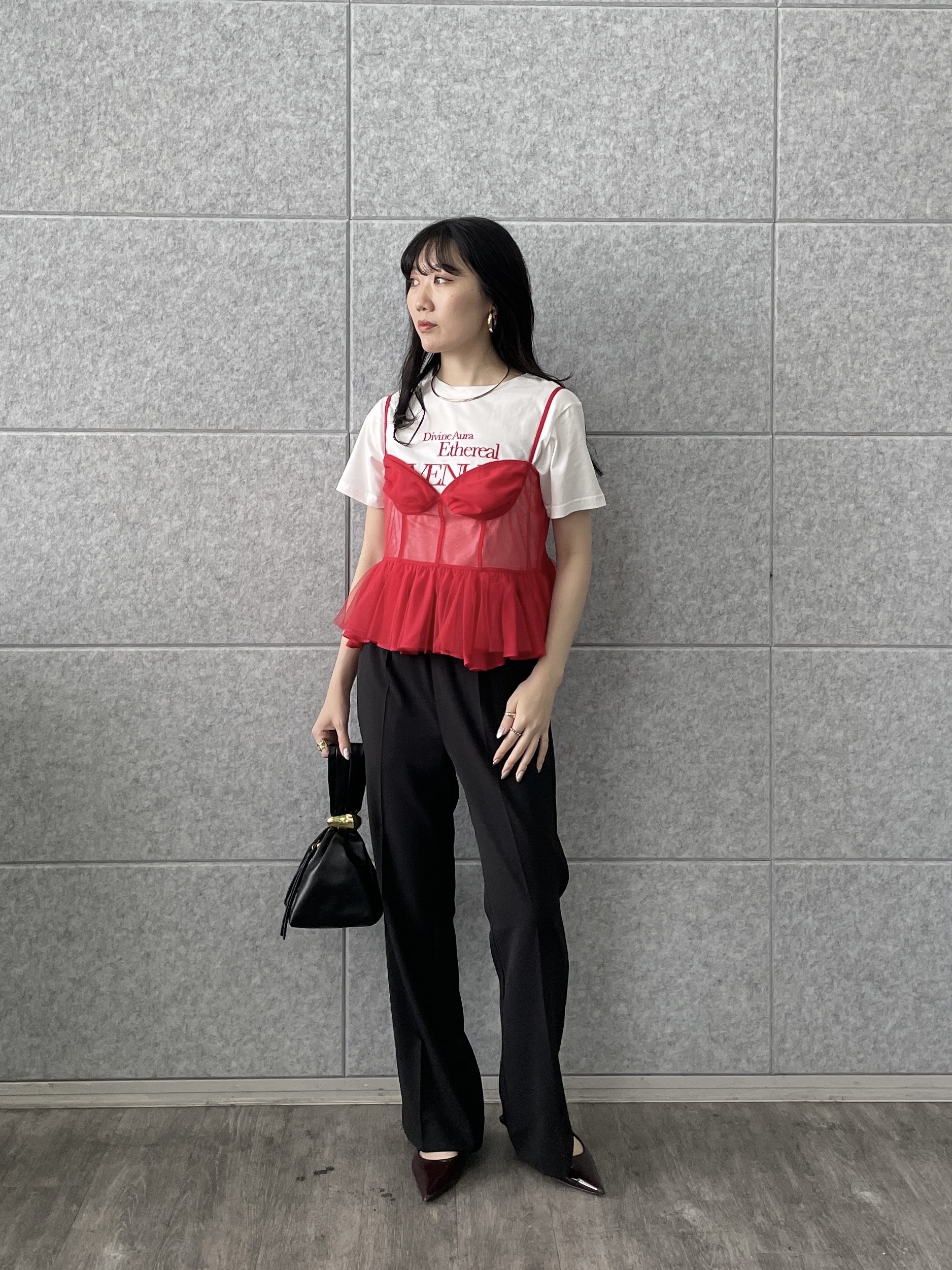 rinaさんの「INDIVI｜Comfy SET UP｜ストレートフレアパンツ【セットアップ対応／通勤／カセット服／接触冷感／UV」を使ったコーディネート