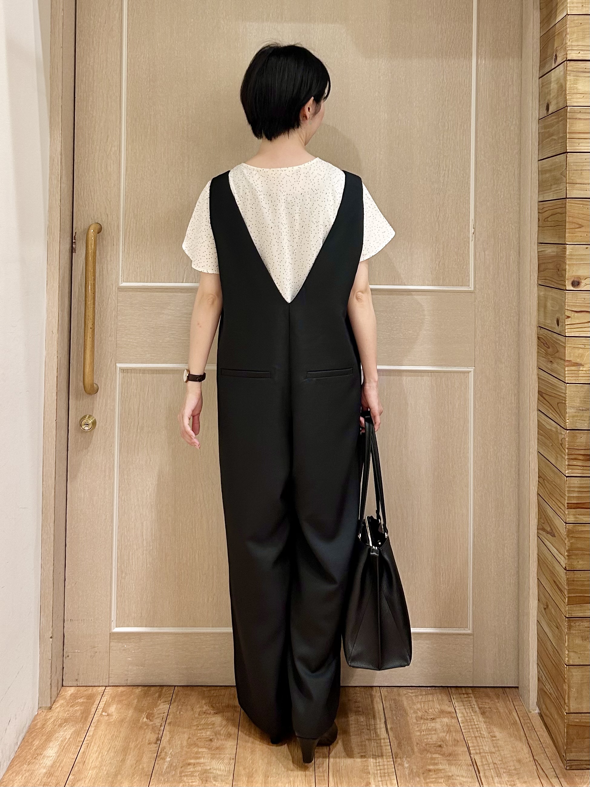 ちぐささんの「SHOO･LA･RUE｜【洗濯後しわになりにくい/S-LL】ゆったりらくちんきれい見え　シンプルだから使いやすい 大人のオー」を使ったコーディネート