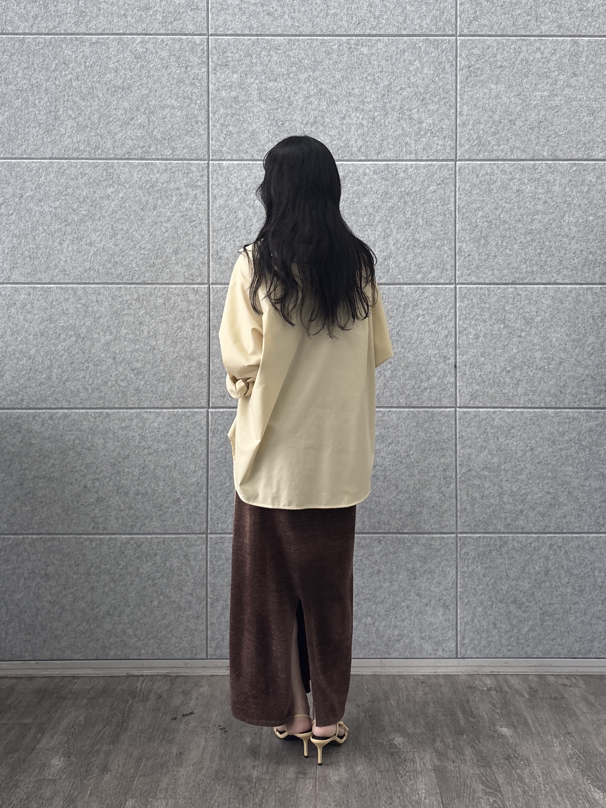 rinaさんの「INDIVI｜タイムレスフォルムシャツ」を使ったコーディネート