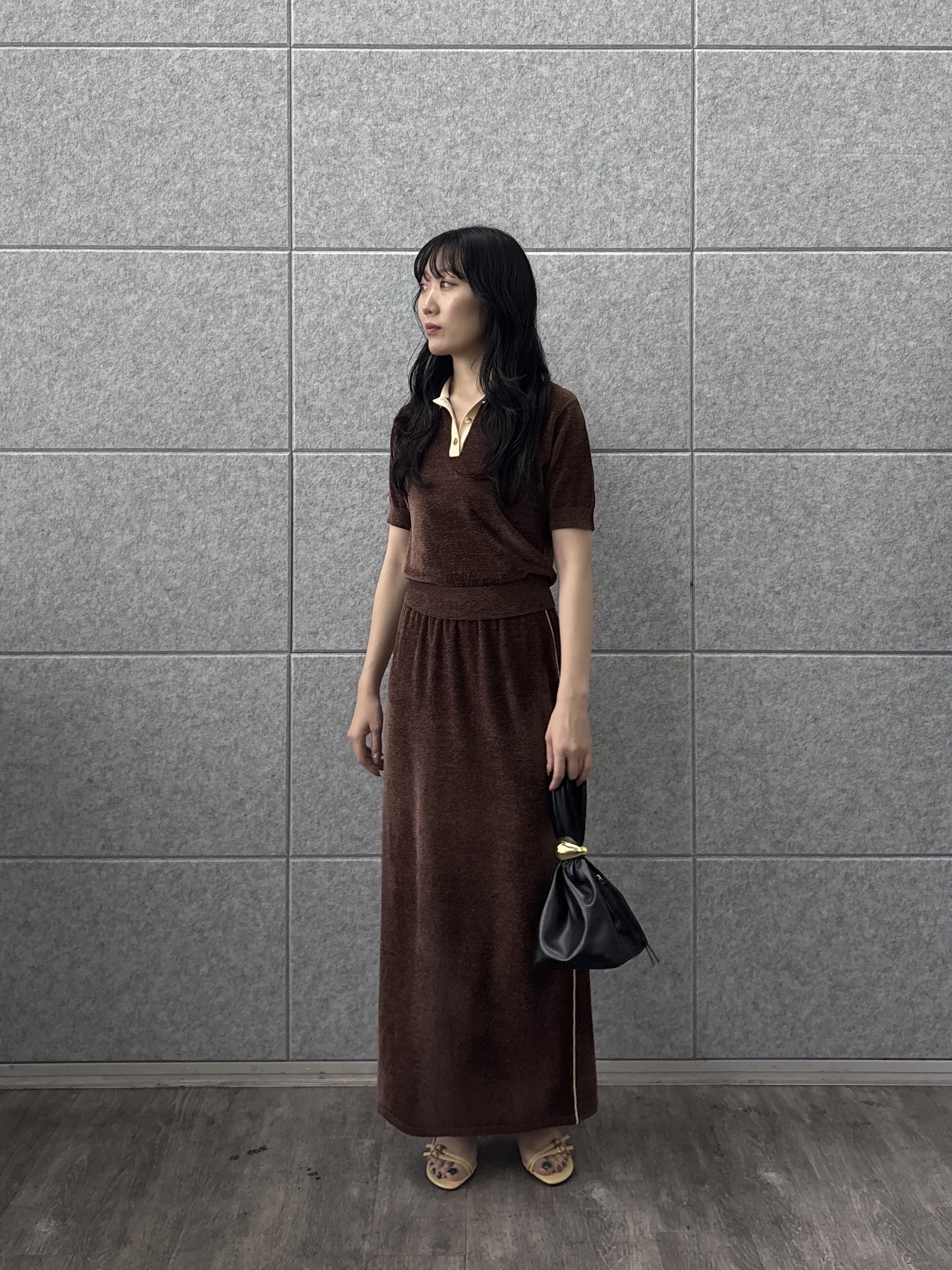 rinaさんの「INDIVI｜バイカラーモールポロニット」を使ったコーディネート