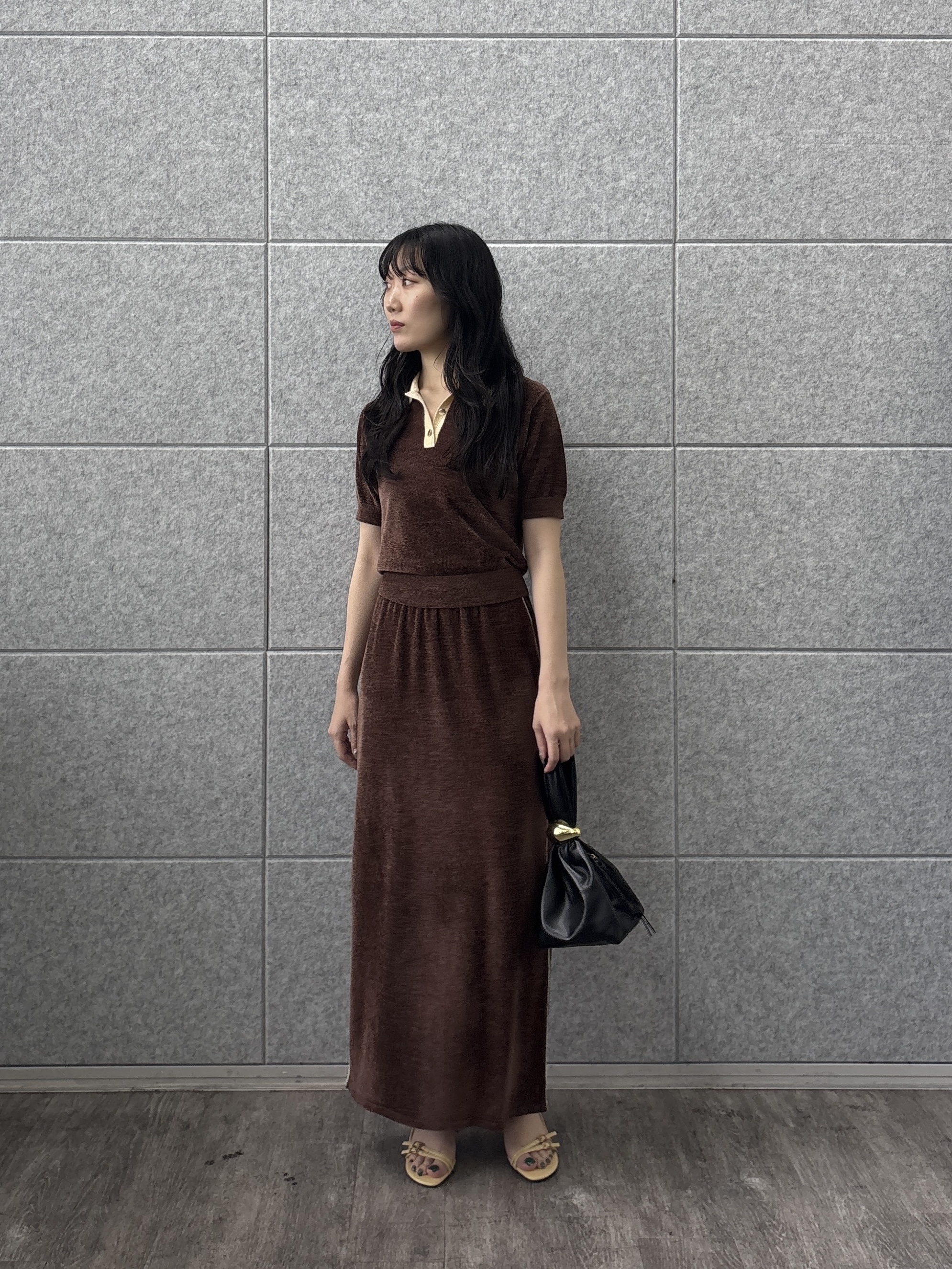 rinaさんの「INDIVI｜バイカラーモールポロニット」を使ったコーディネート