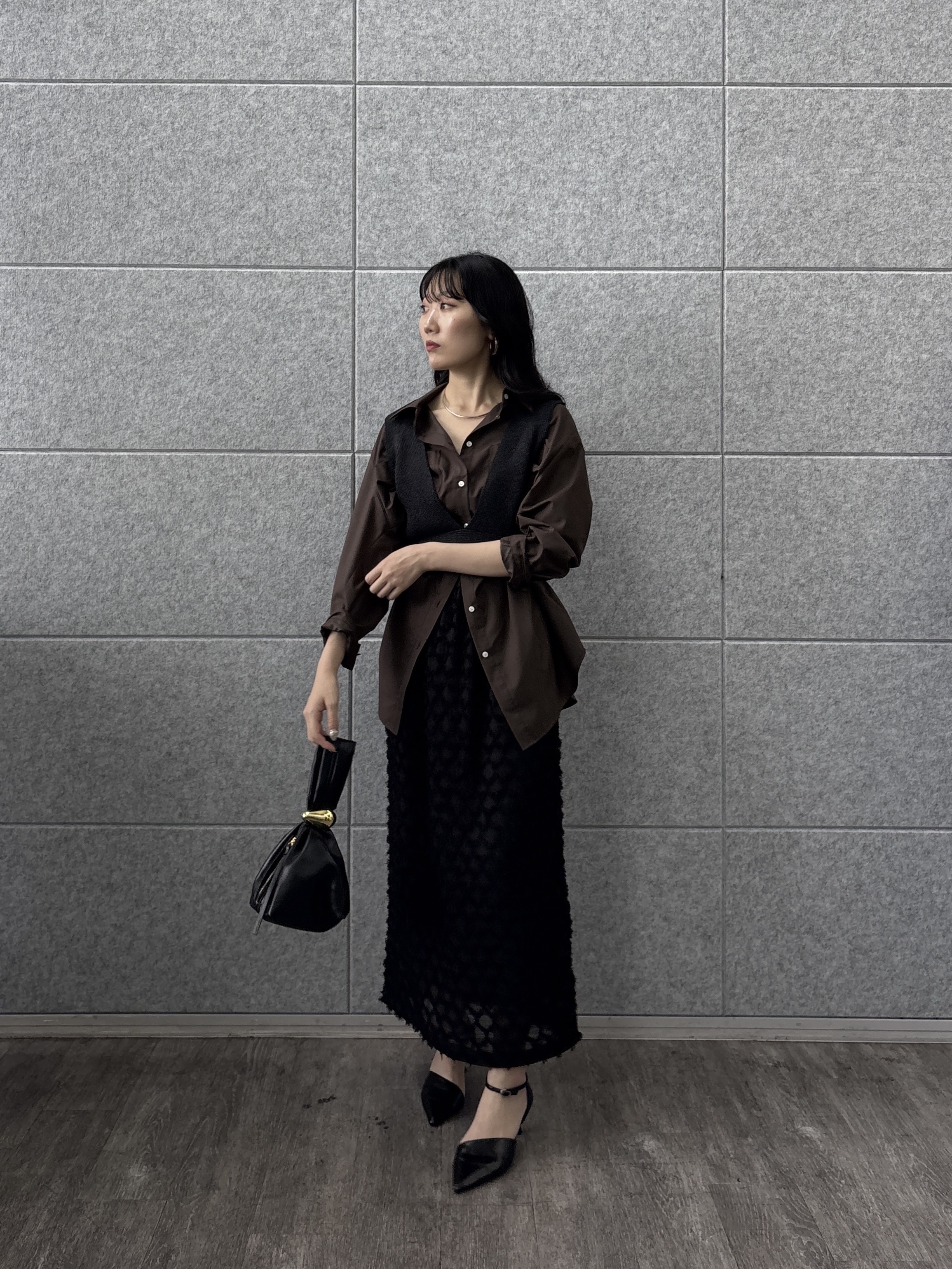 rinaさんの「INDIVI｜タイムレスフォルムシャツ」を使ったコーディネート