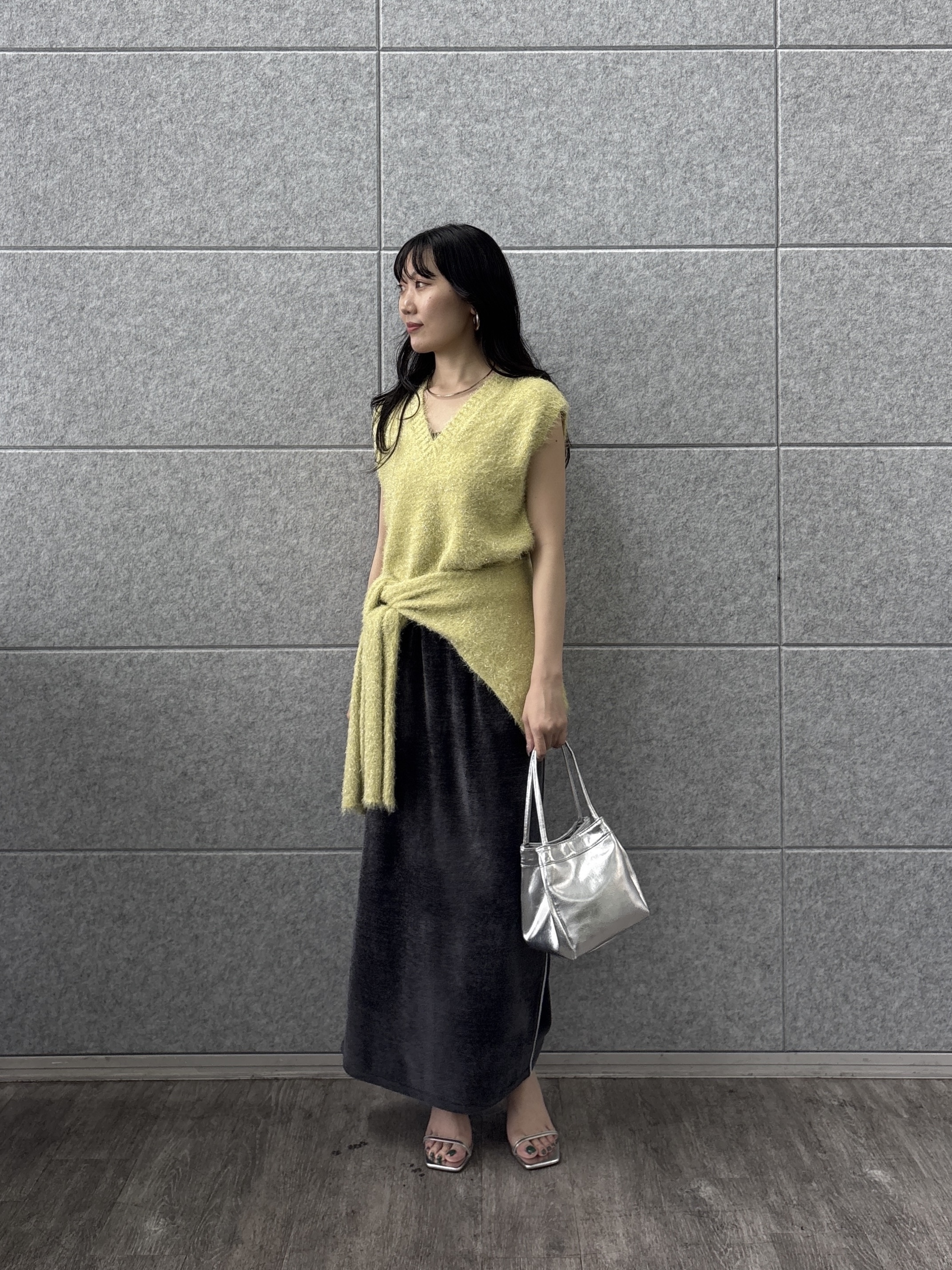 rinaさんの「INDIVI｜シャギーニット ストール付きトップス」を使ったコーディネート