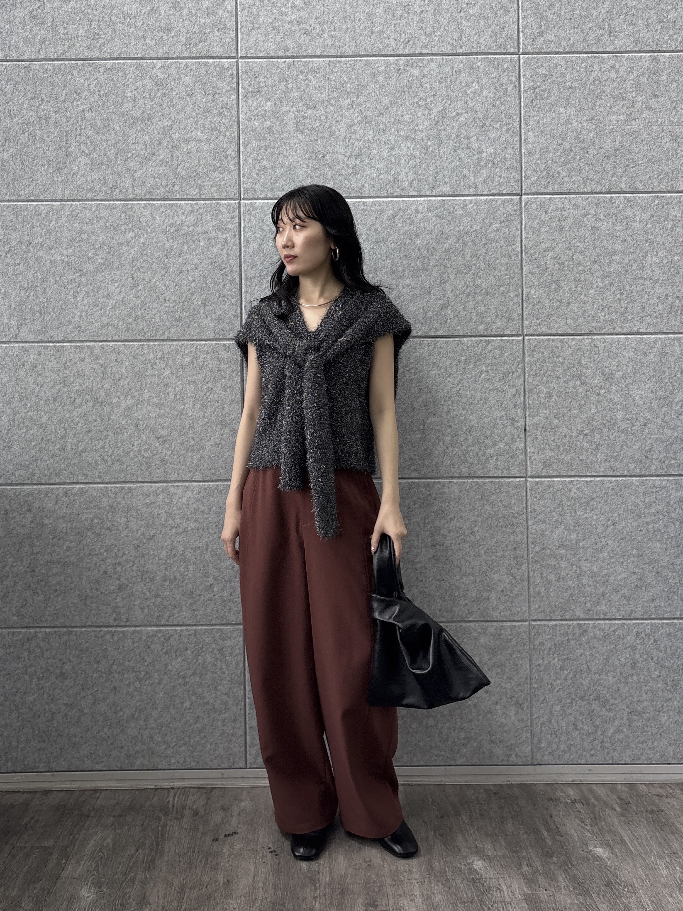 rinaさんの「INDIVI｜シャギーニット ストール付きトップス」を使ったコーディネート