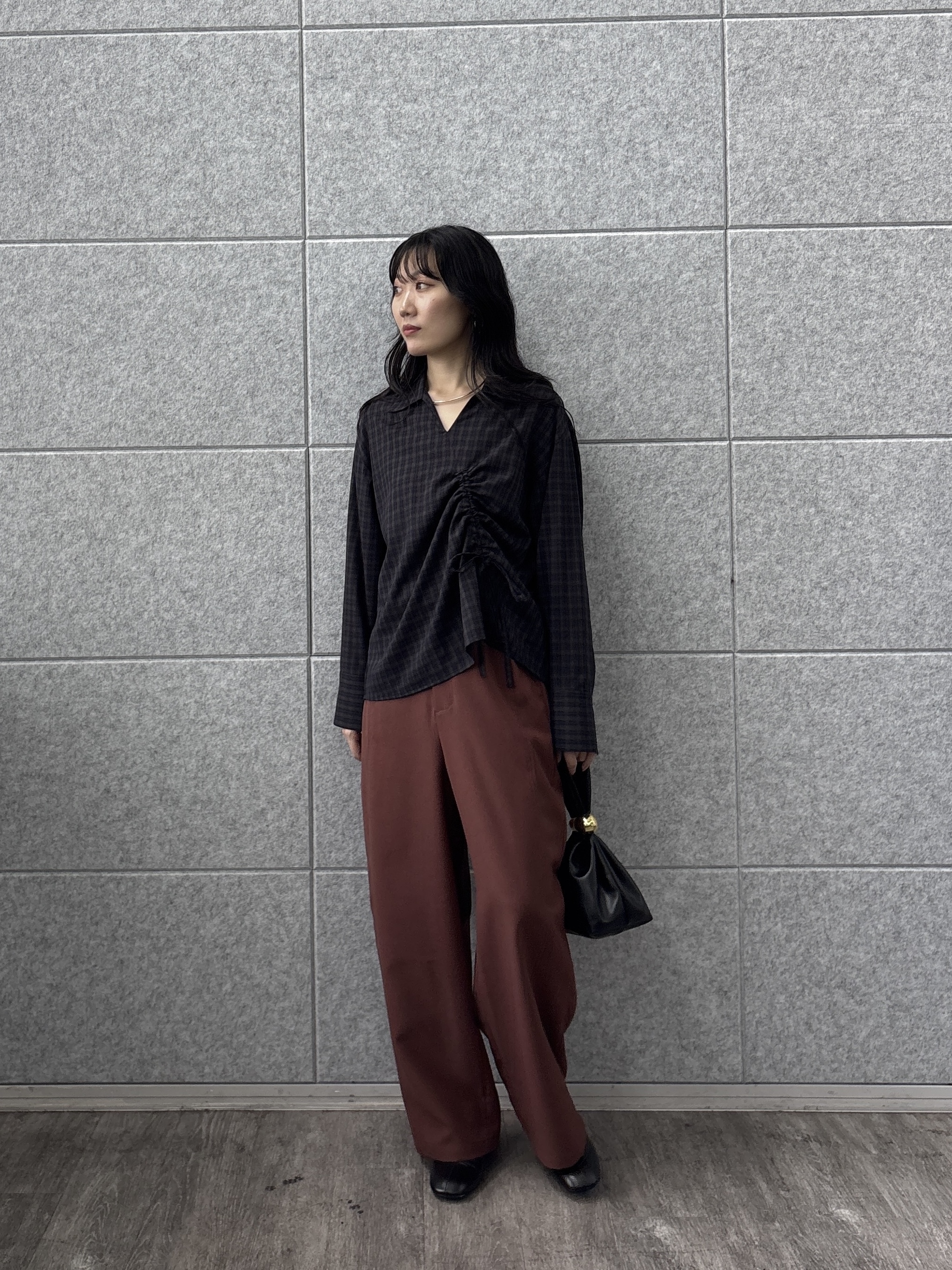rinaさんの「INDIVI｜バイアスシャーリングチェックシャツ」を使ったコーディネート