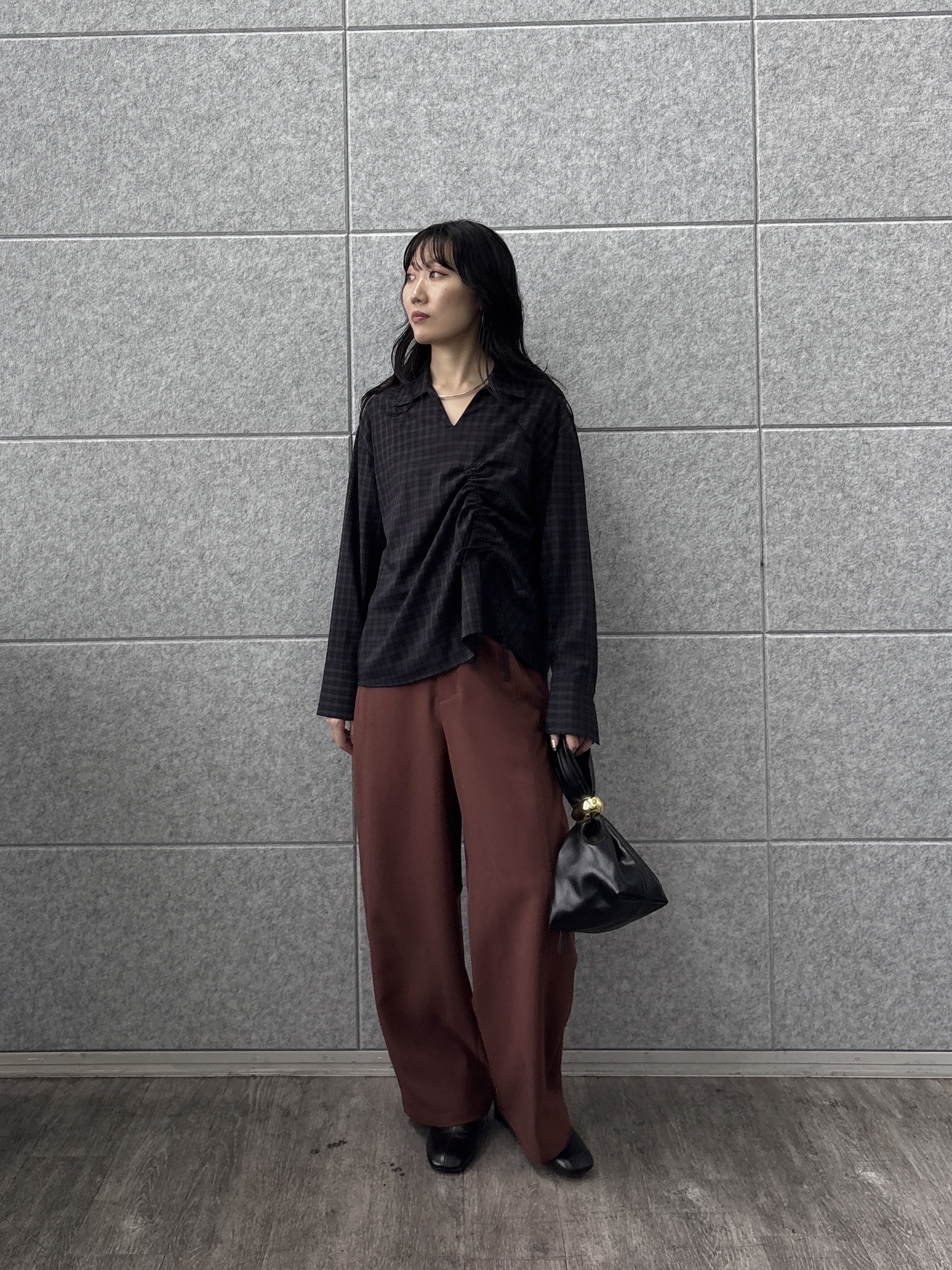 rinaさんの「INDIVI｜バイアスシャーリングチェックシャツ」を使ったコーディネート