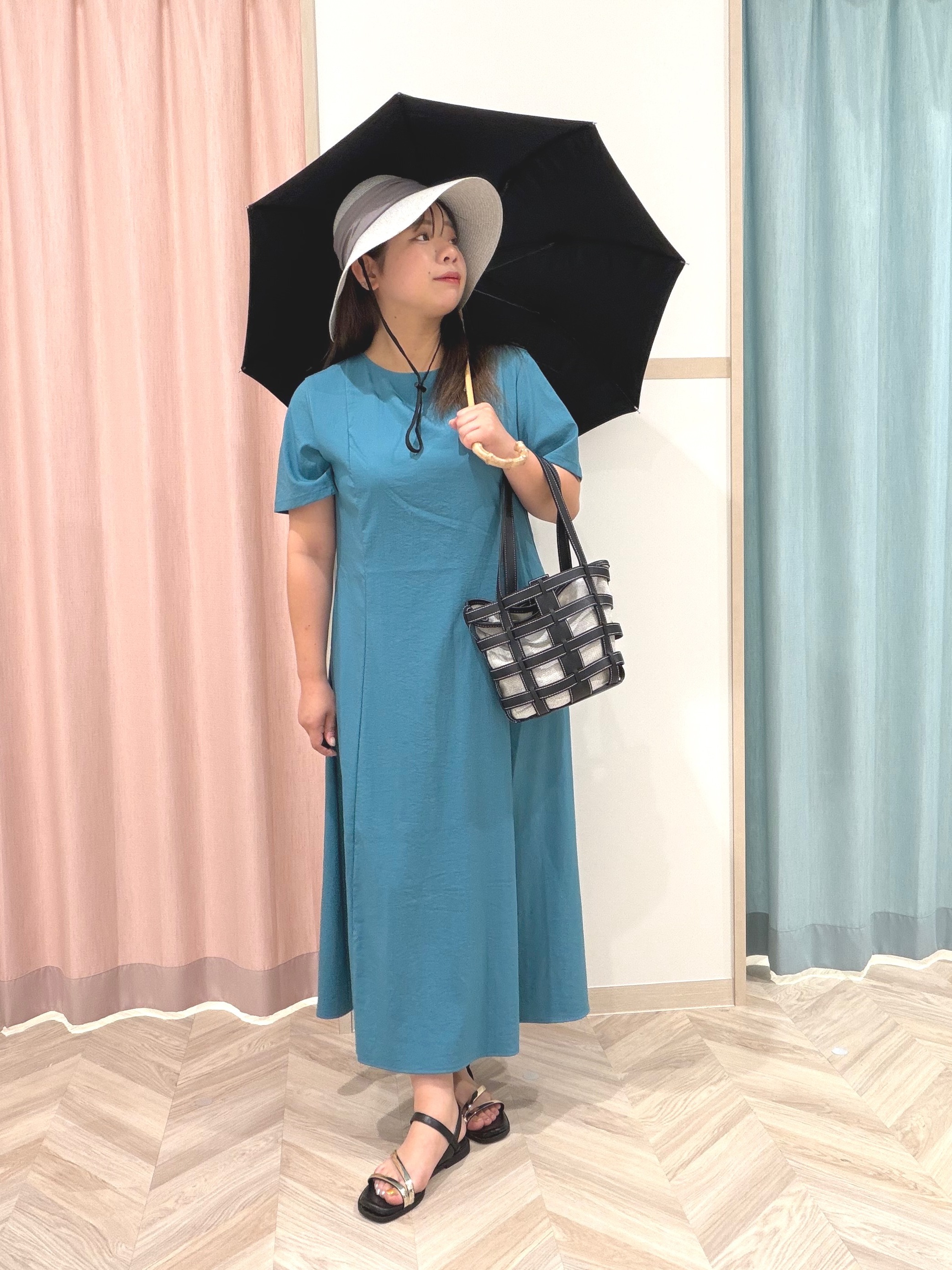 まちゃんなちゃんさんの「SHOO･LA･RUE｜【S-LL/洗濯機可/セットアップ可】軽凛(かろりん) 切替ワンピース」を使ったコーディネート