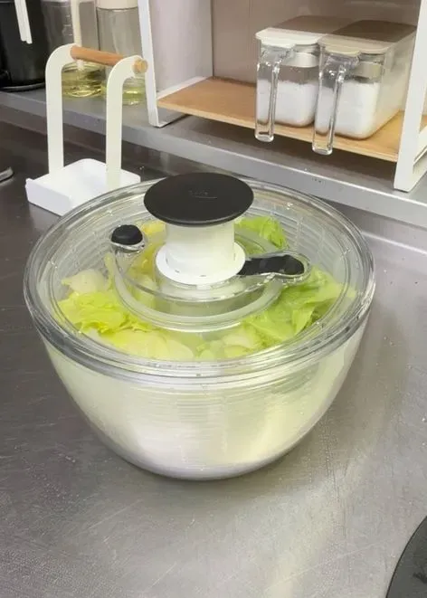 クリアサラダスピナー 小 ＜OXO オクソー＞（調理器具） | 212 KITCHEN