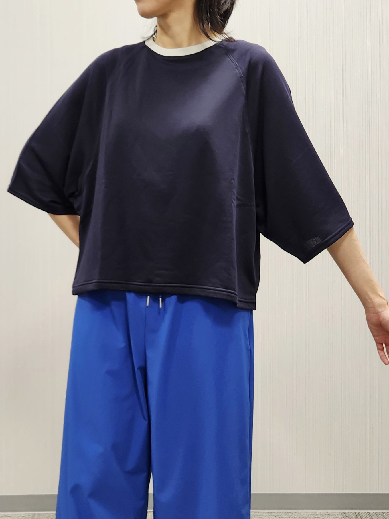 naraさんの「Dessin｜シアー裏毛 バイカラーカットソー」を使ったコーディネート