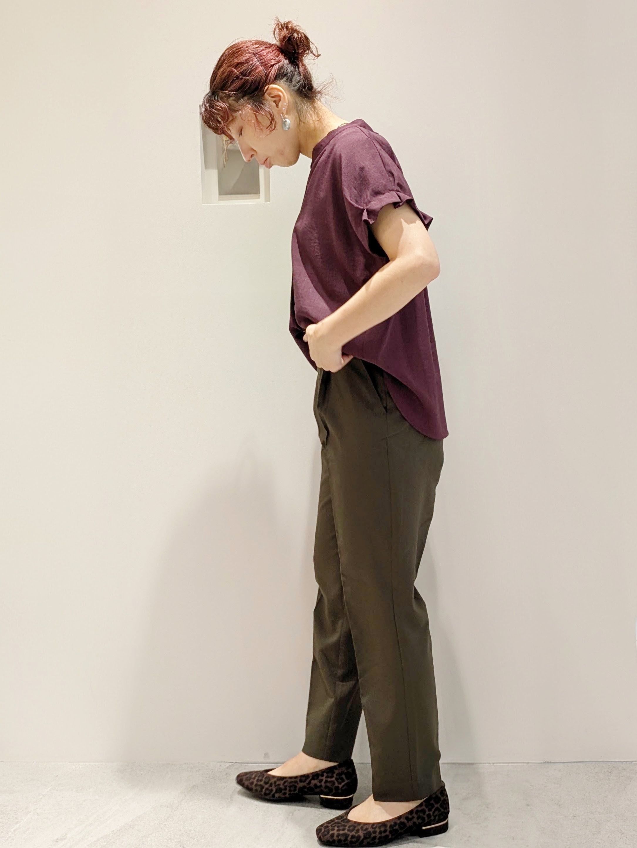 4410さんの「OPAQUE.CLIP｜【接触冷感／吸水速乾】タックスキッパーブラウス《防シワ／イージーアイロン／洗濯機OK／9col》」を使ったコーディネート