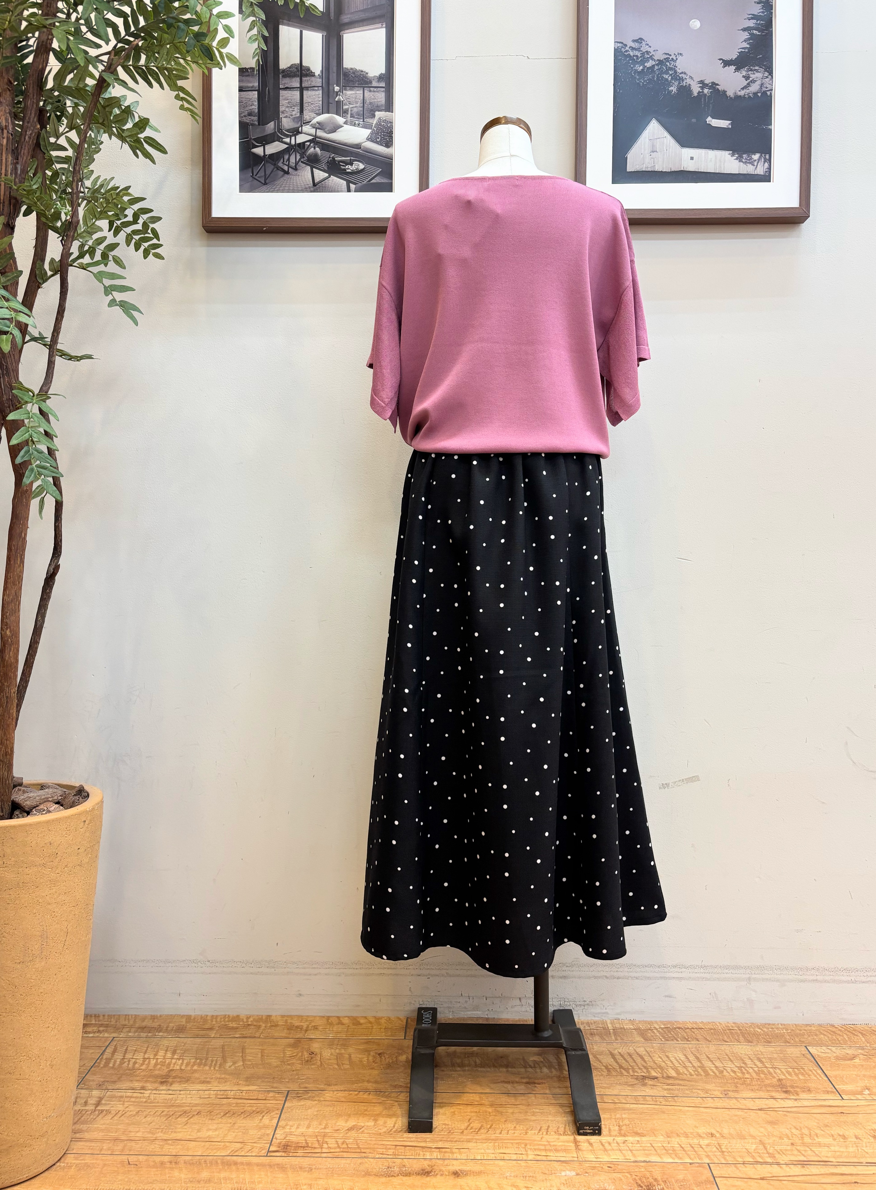 maiさんの「SHOO･LA･RUE｜【S-LL/洗濯機可】インせず着られる ひらり袖ニット」を使ったコーディネート