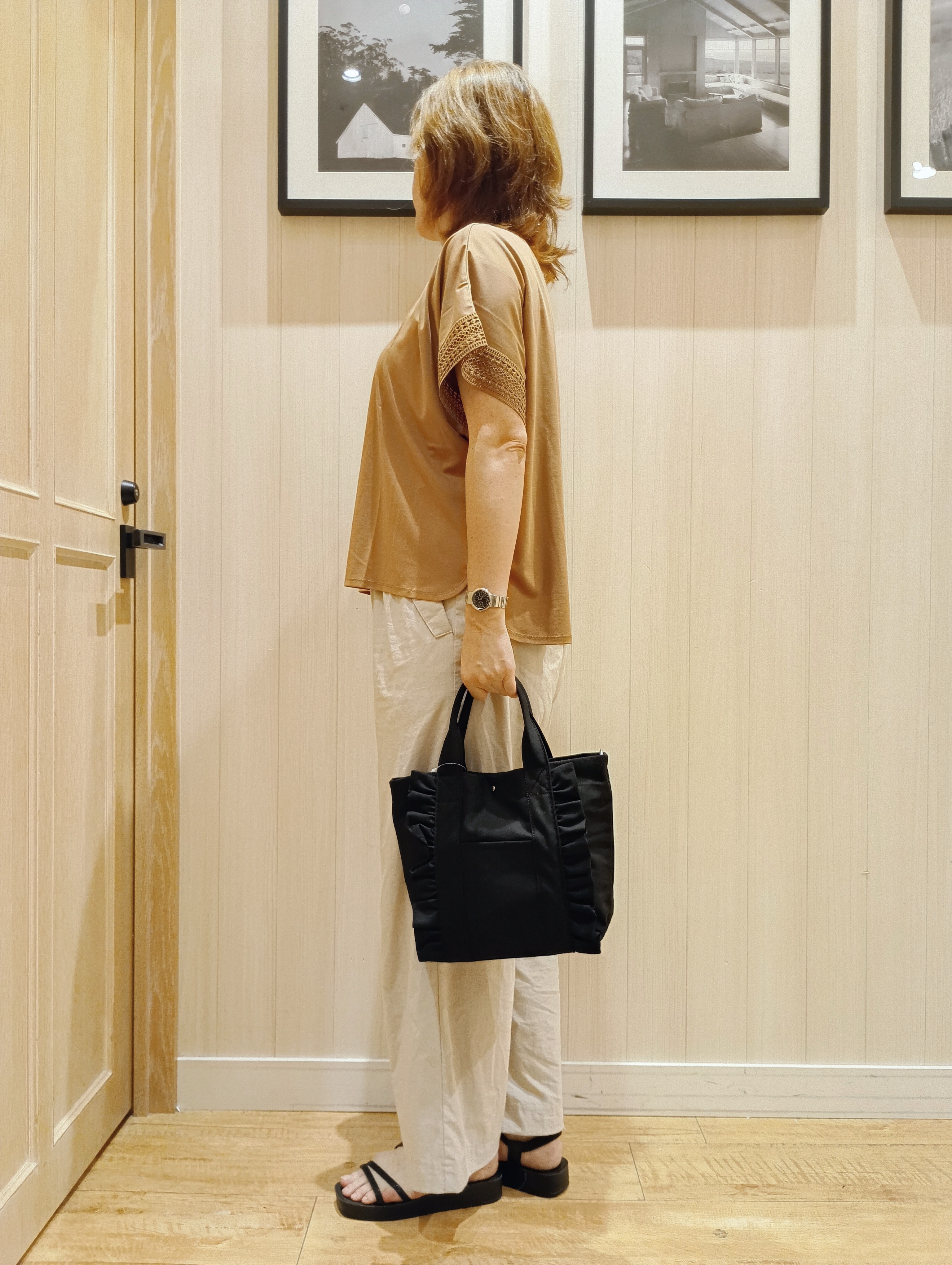 S☆mama さんの「SHOO･LA･RUE｜【UV/洗濯機可/体型カバー】ヒップ周りが隠せる お袖レースTシャツ」を使ったコーディネート