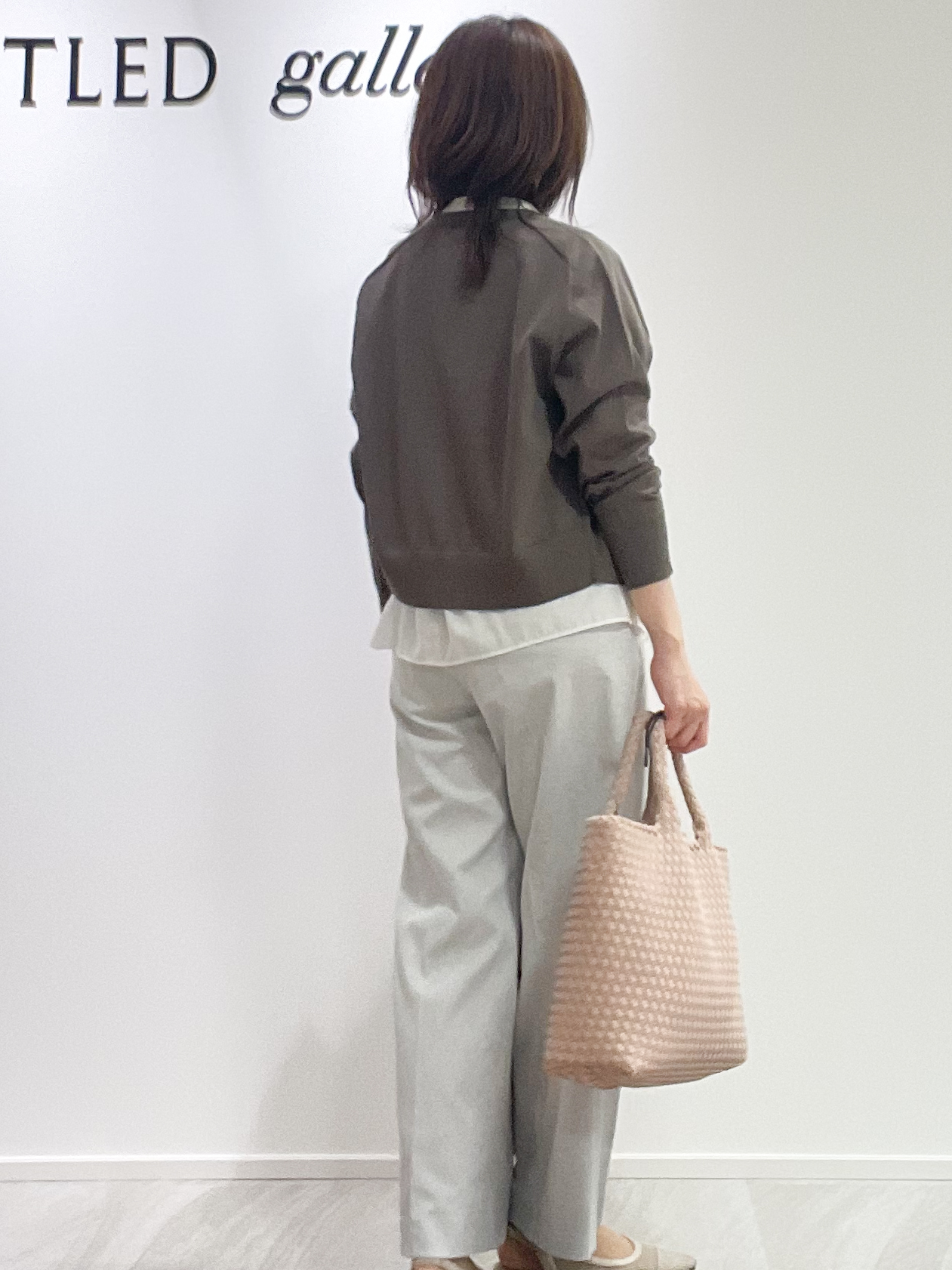 めいさんの「UNTITLED｜【アンサンブル可/日除け・冷房対策】シアーレーヨンZIPカーディガン」を使ったコーディネート