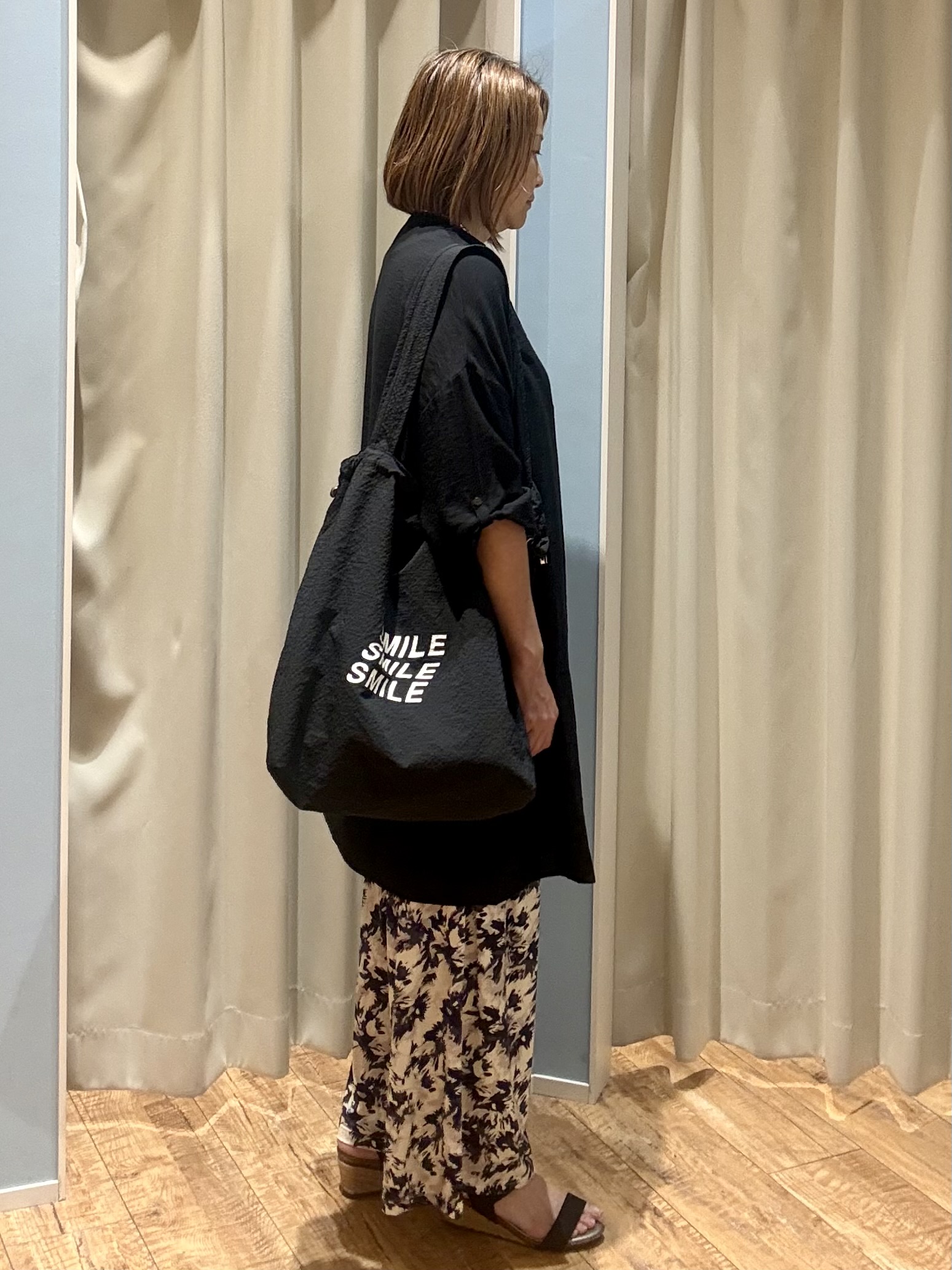 yuさんの「SHOO･LA･RUE｜【S-LL/洗濯後しわになりにくい】ゆるっと体型カバー 7分袖コクーンチュニック」を使ったコーディネート
