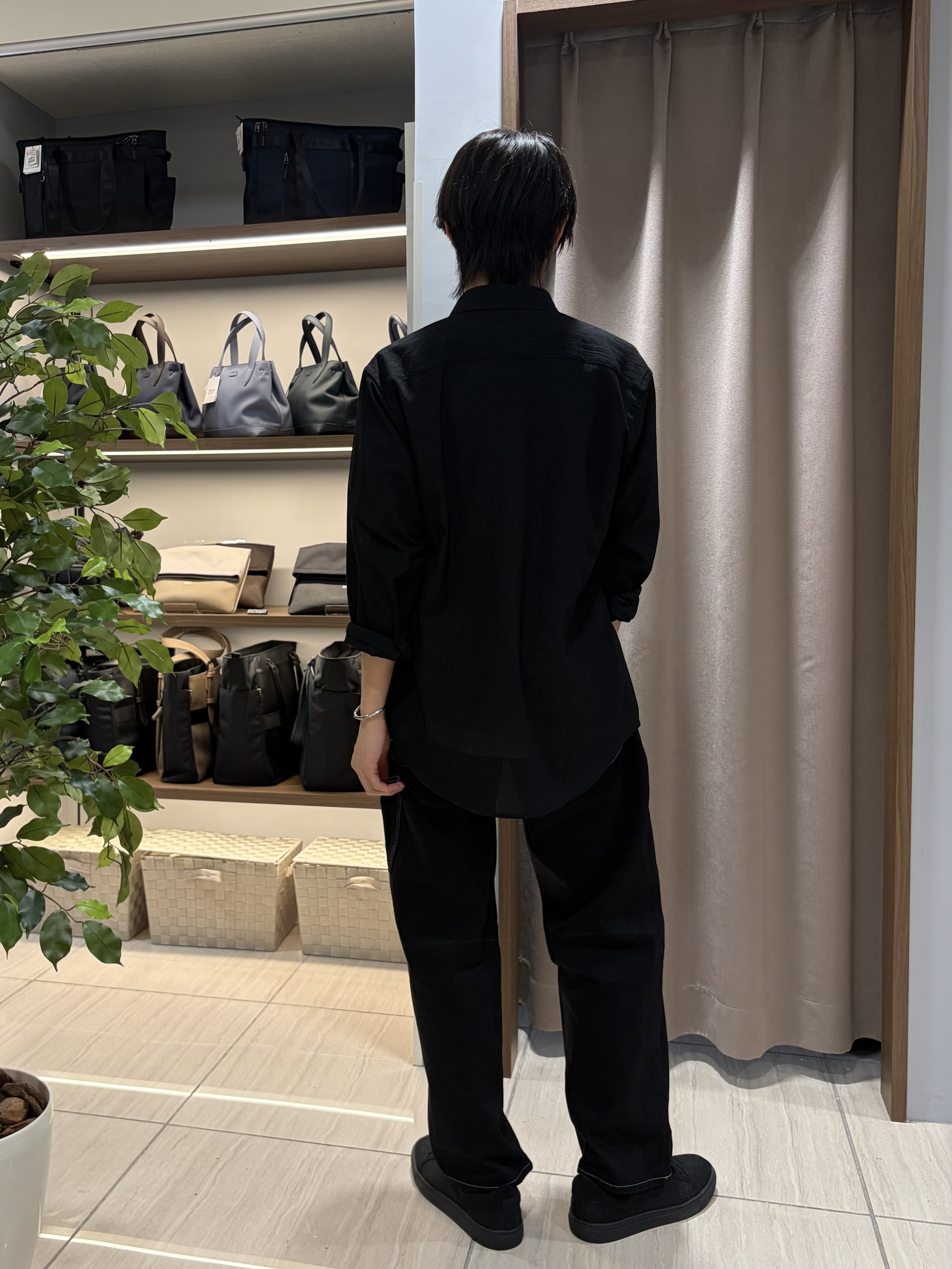 hiroさんの「TAKEO KIKUCHI｜【抗菌防臭】ステイフレッシュ Tシャツ」を使ったコーディネート
