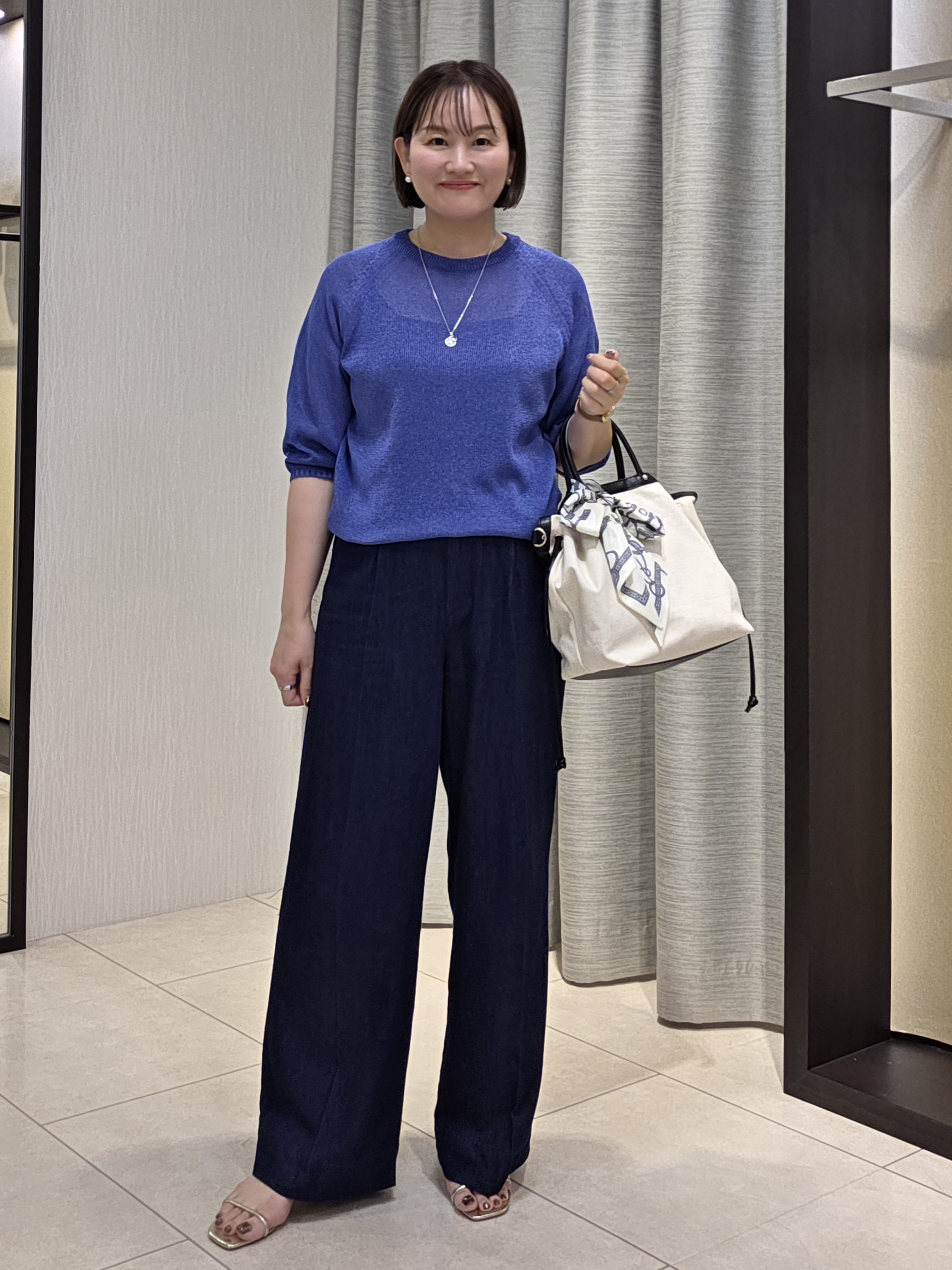 naokoさんの「UNTITLED｜【洗える/ゆったり】クルーネックドライニット」を使ったコーディネート